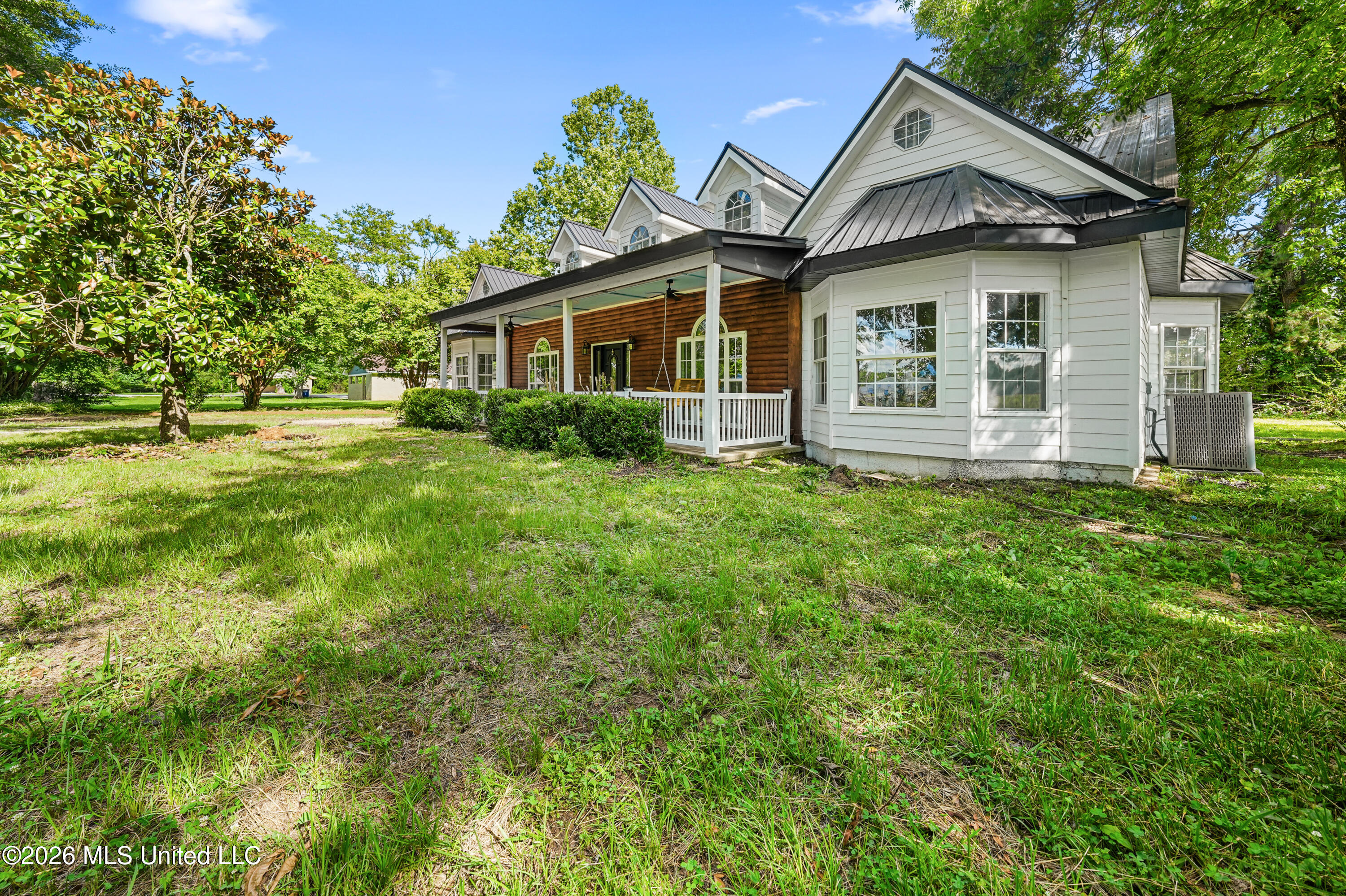 120 Ridge Avenue Property Photo 3