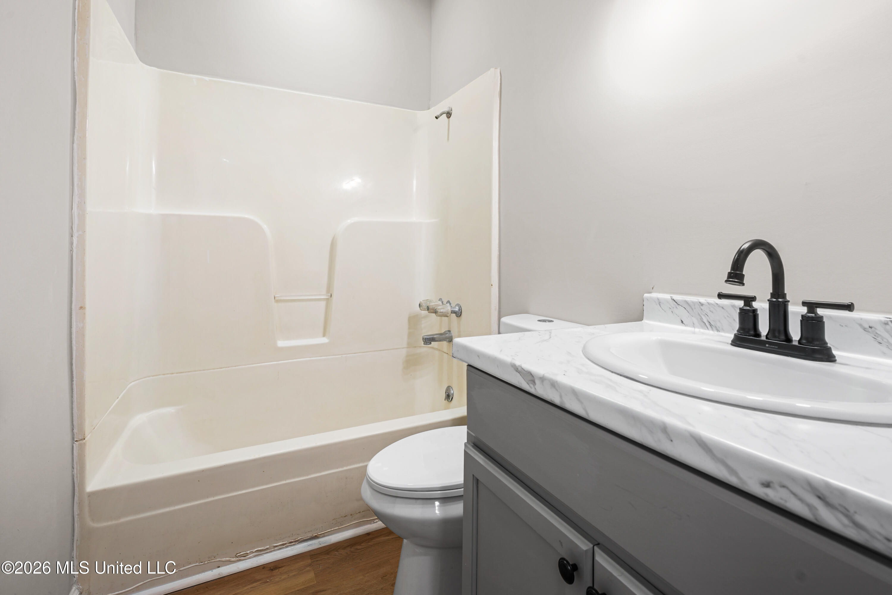 120 Ridge Avenue Property Photo 26