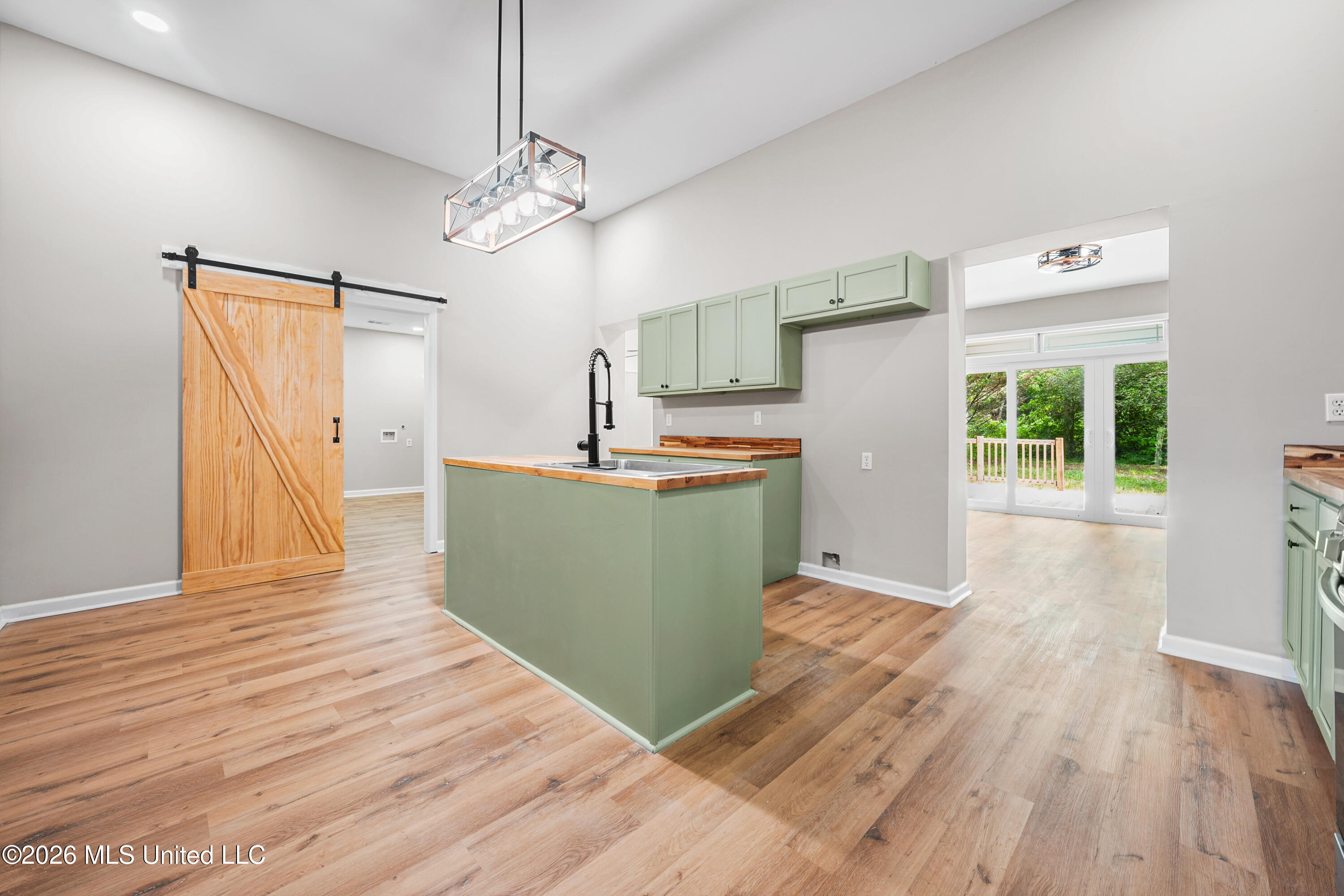 120 Ridge Avenue Property Photo 35