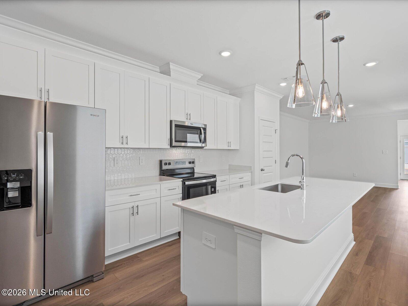 404 Pimento Circle Property Photo 2