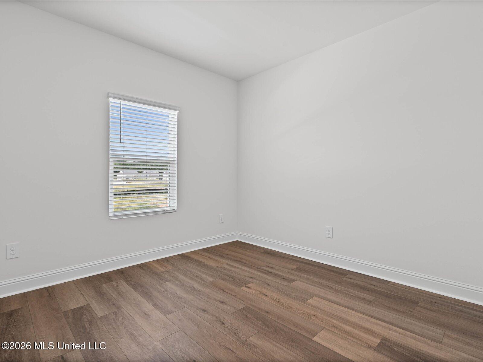 404 Pimento Circle Property Photo 13