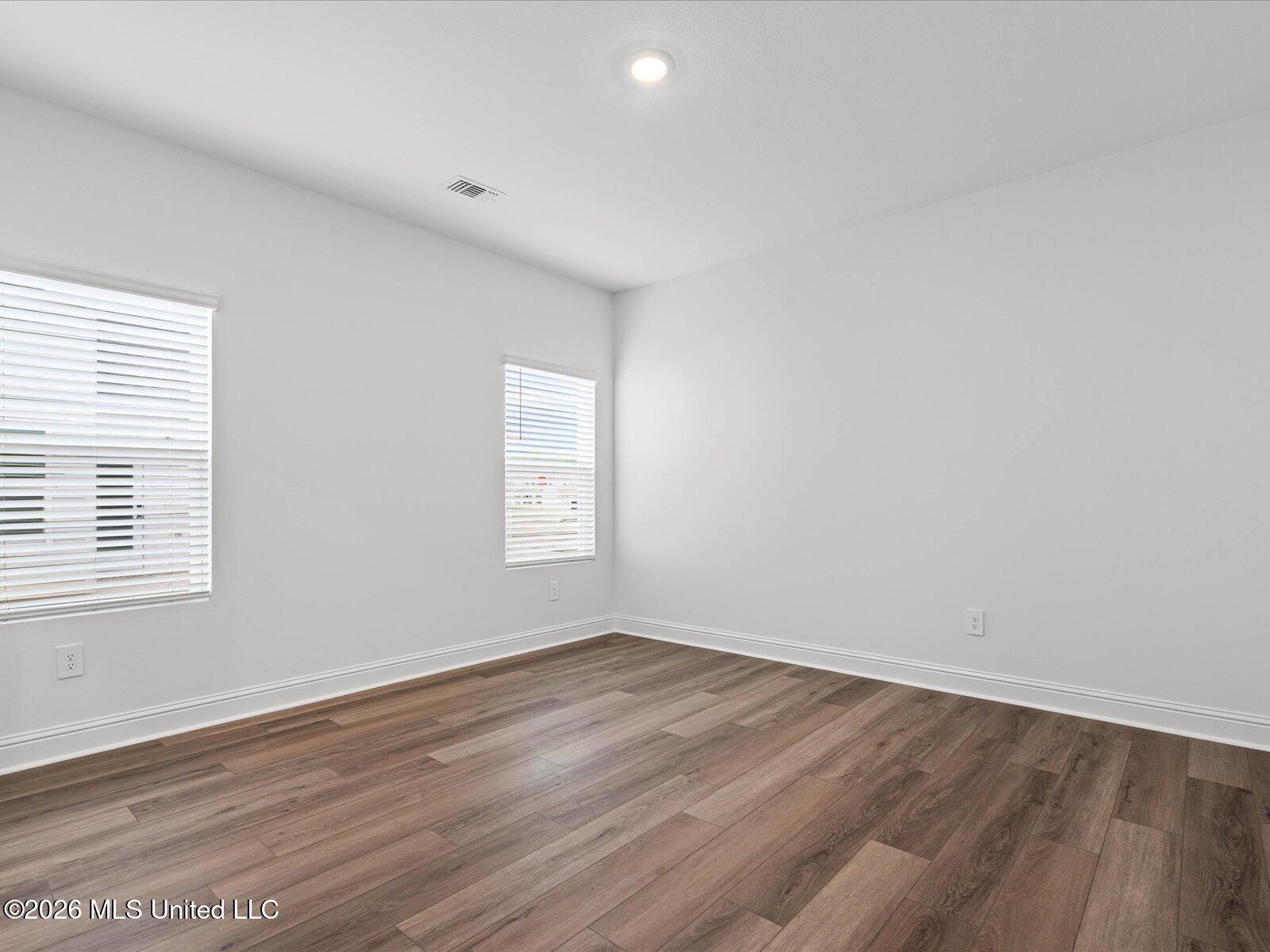 404 Pimento Circle Property Photo 15