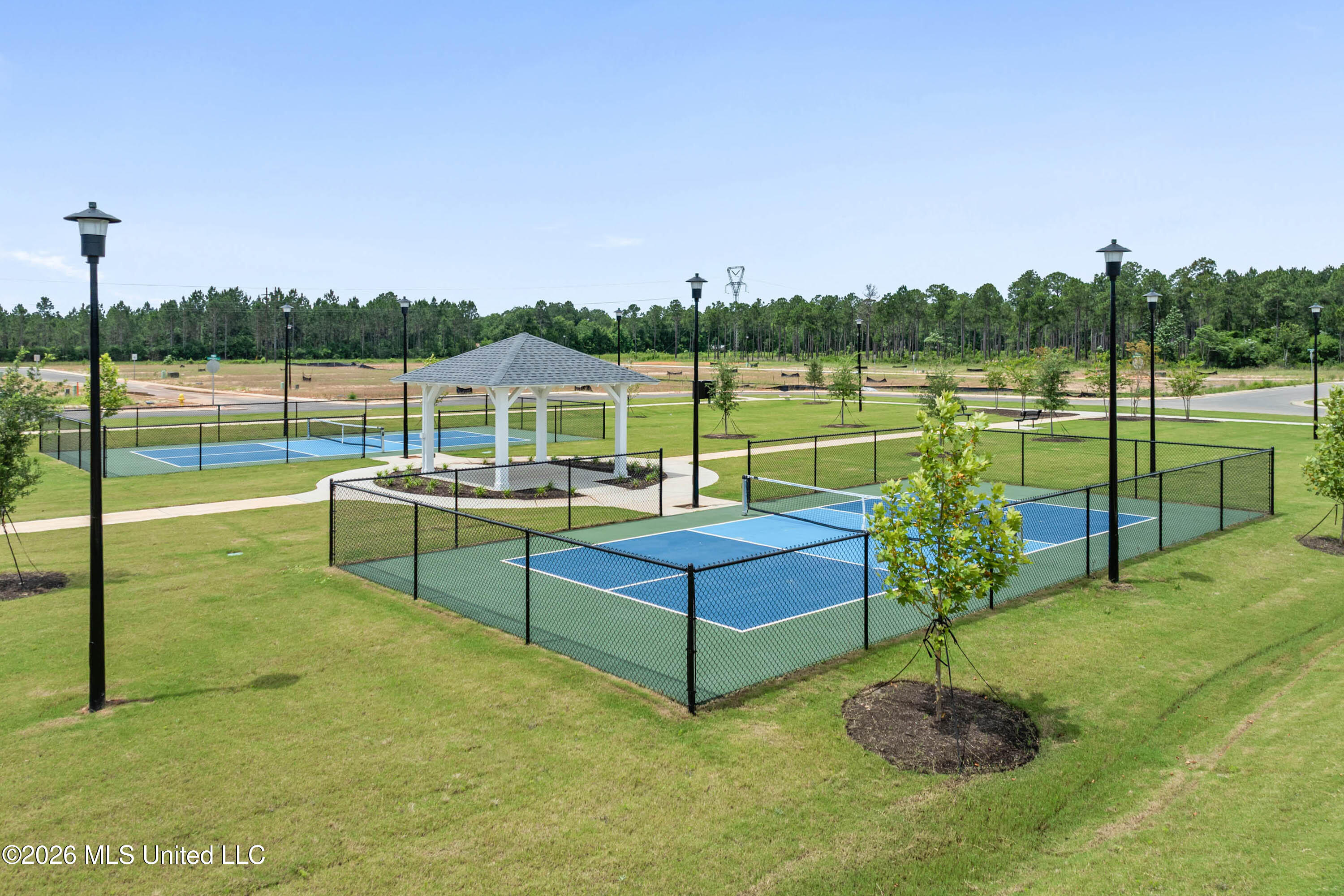 404 Pimento Circle Property Photo 16