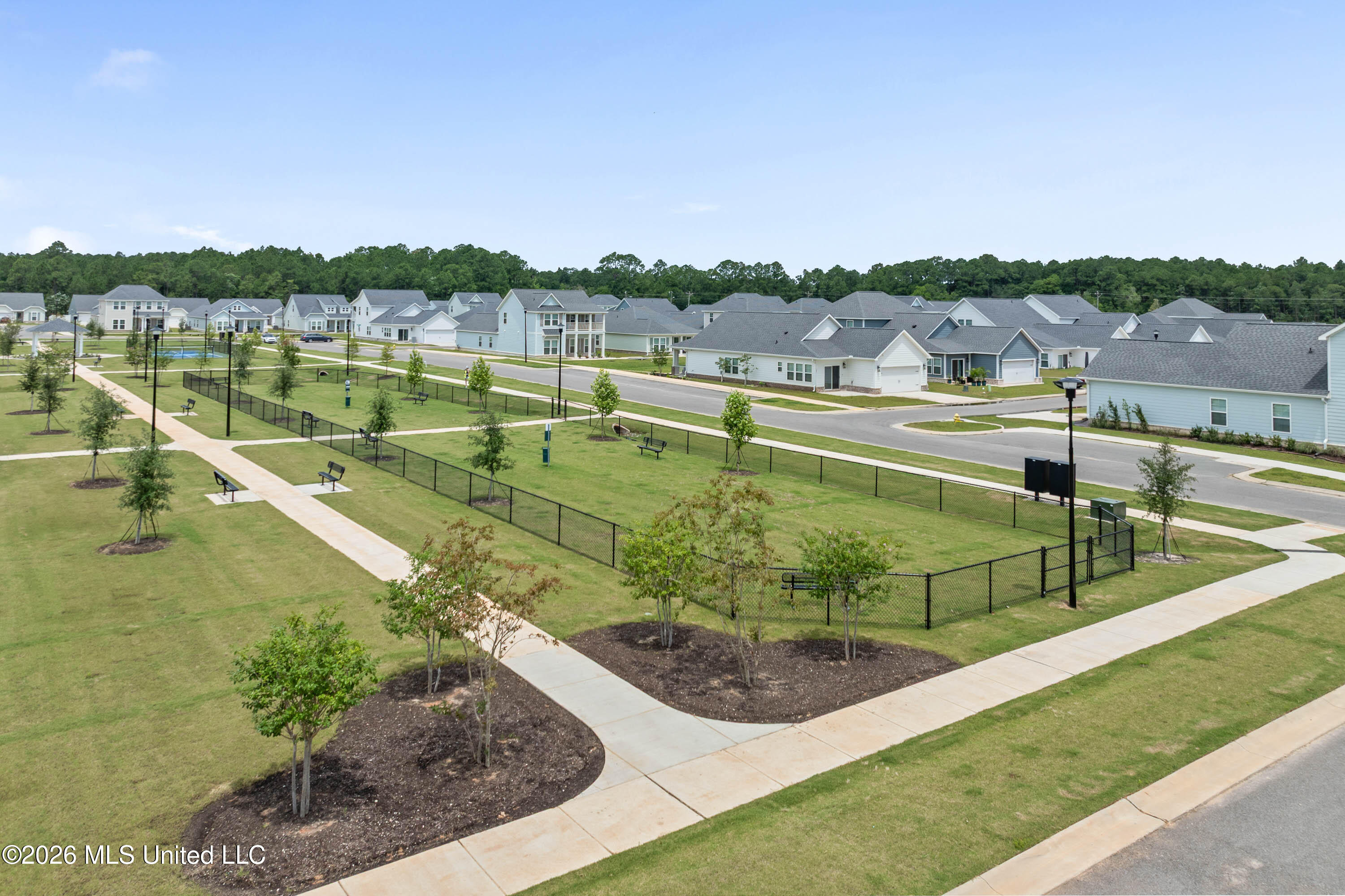 404 Pimento Circle Property Photo 18