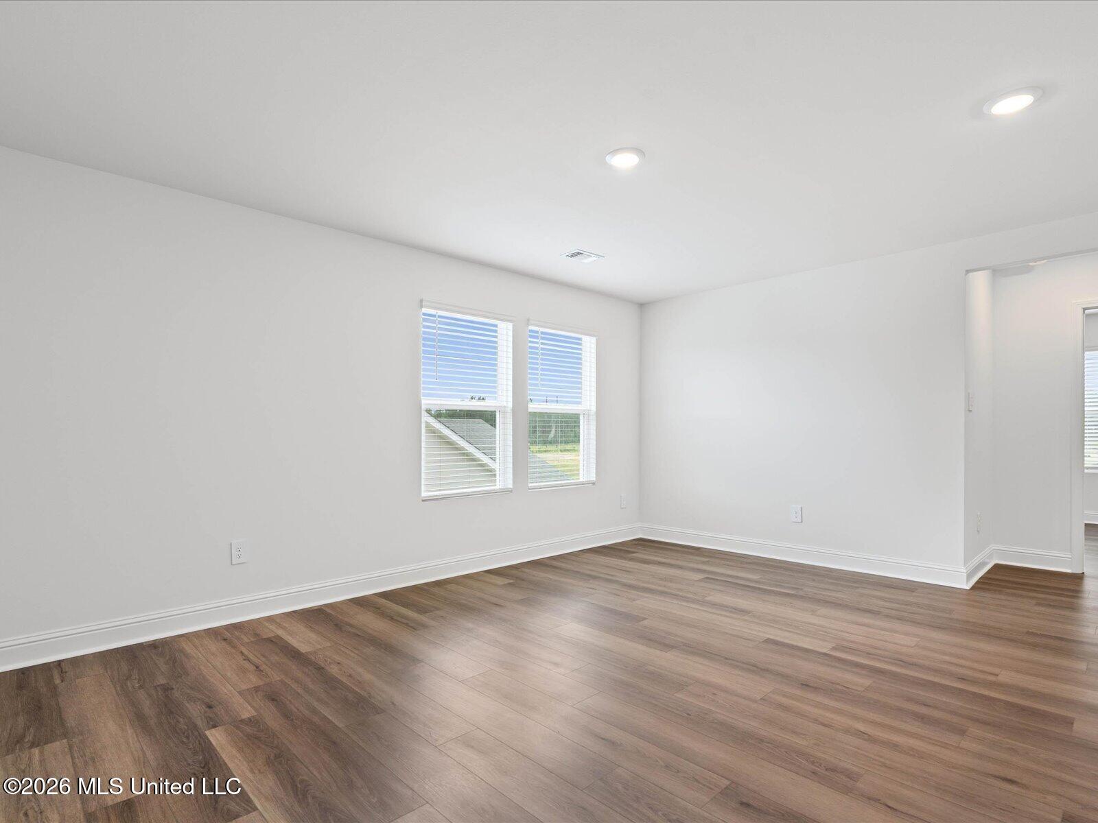 404 Pimento Circle Property Photo 18