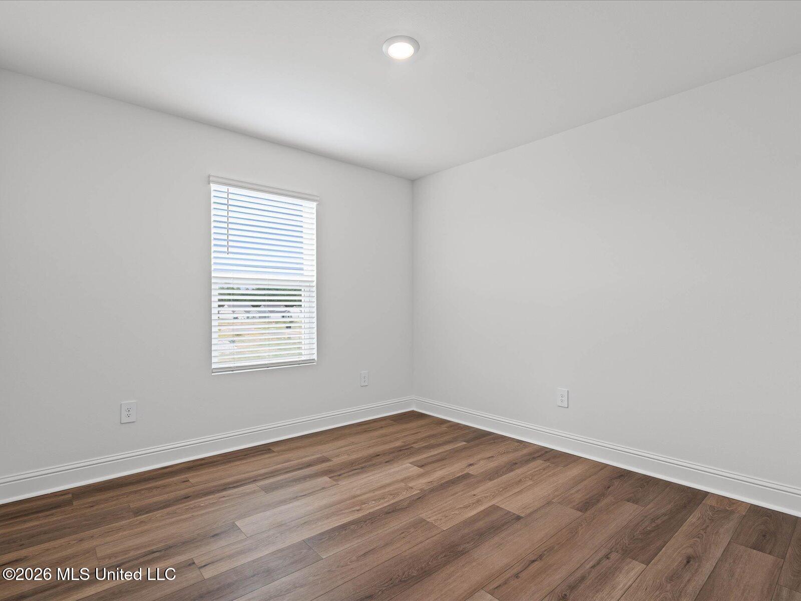 404 Pimento Circle Property Photo 23