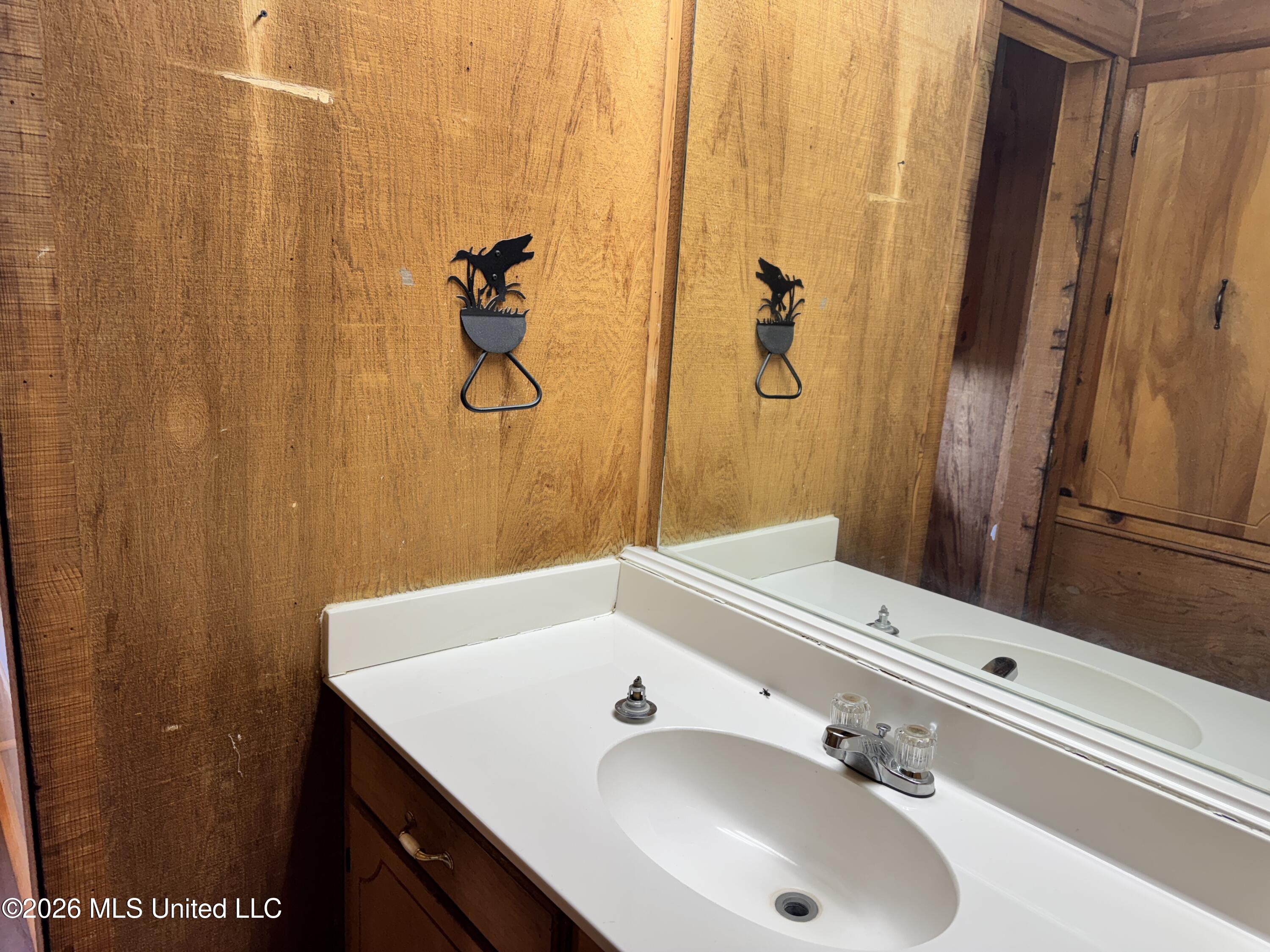19142 La-15 Property Photo 16