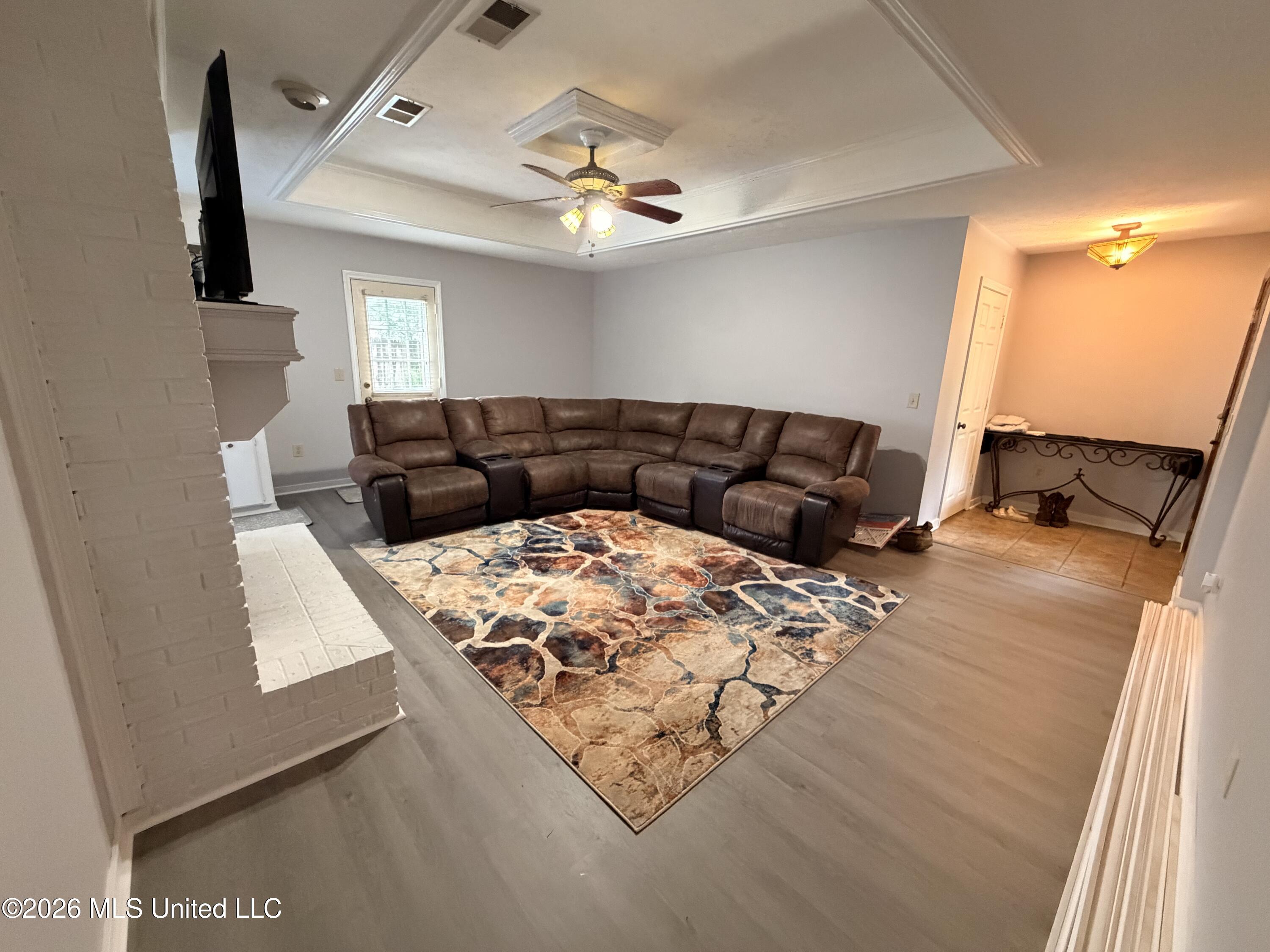 19 Ashland Avenue Property Photo 3