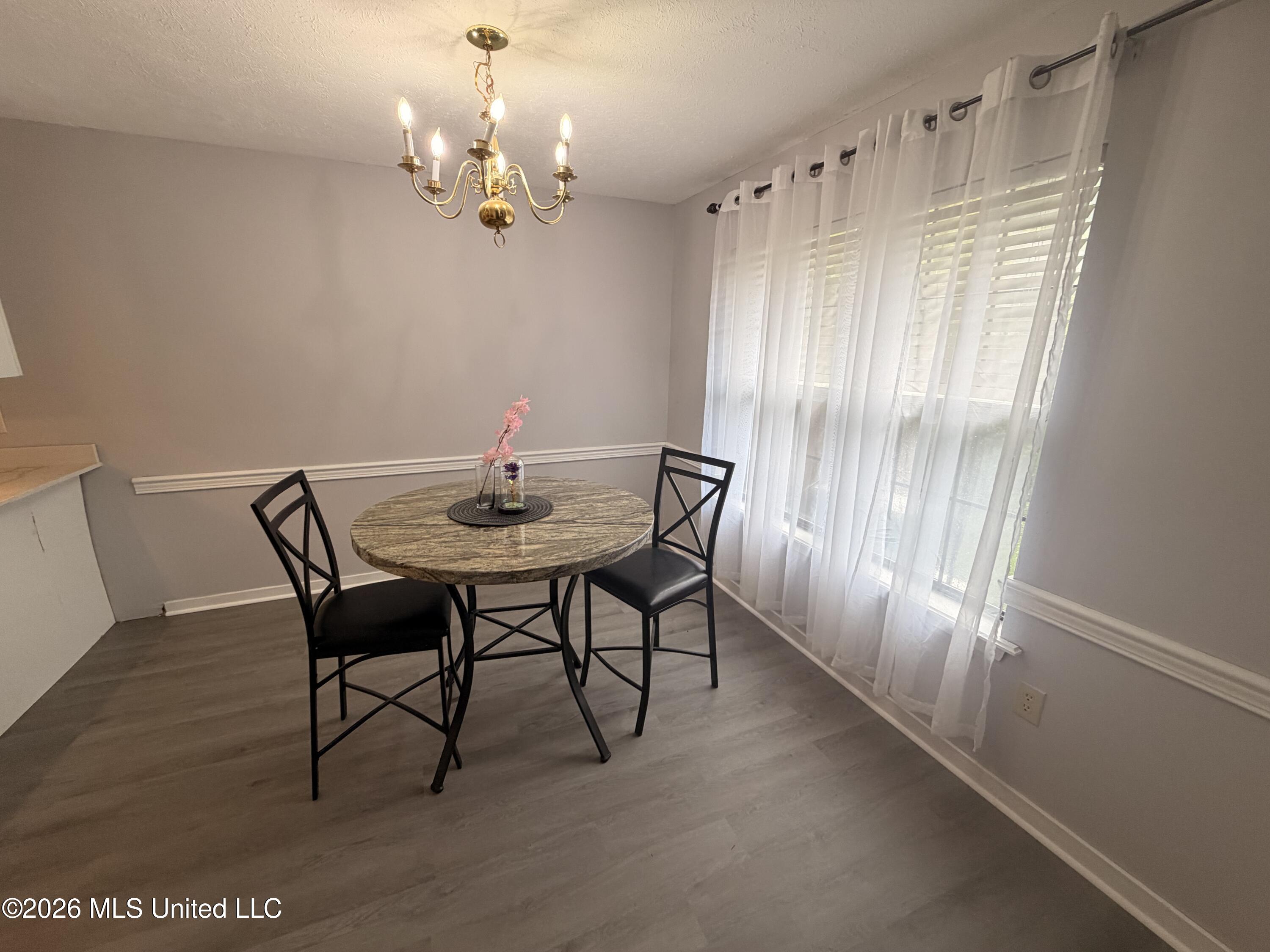 19 Ashland Avenue Property Photo 11