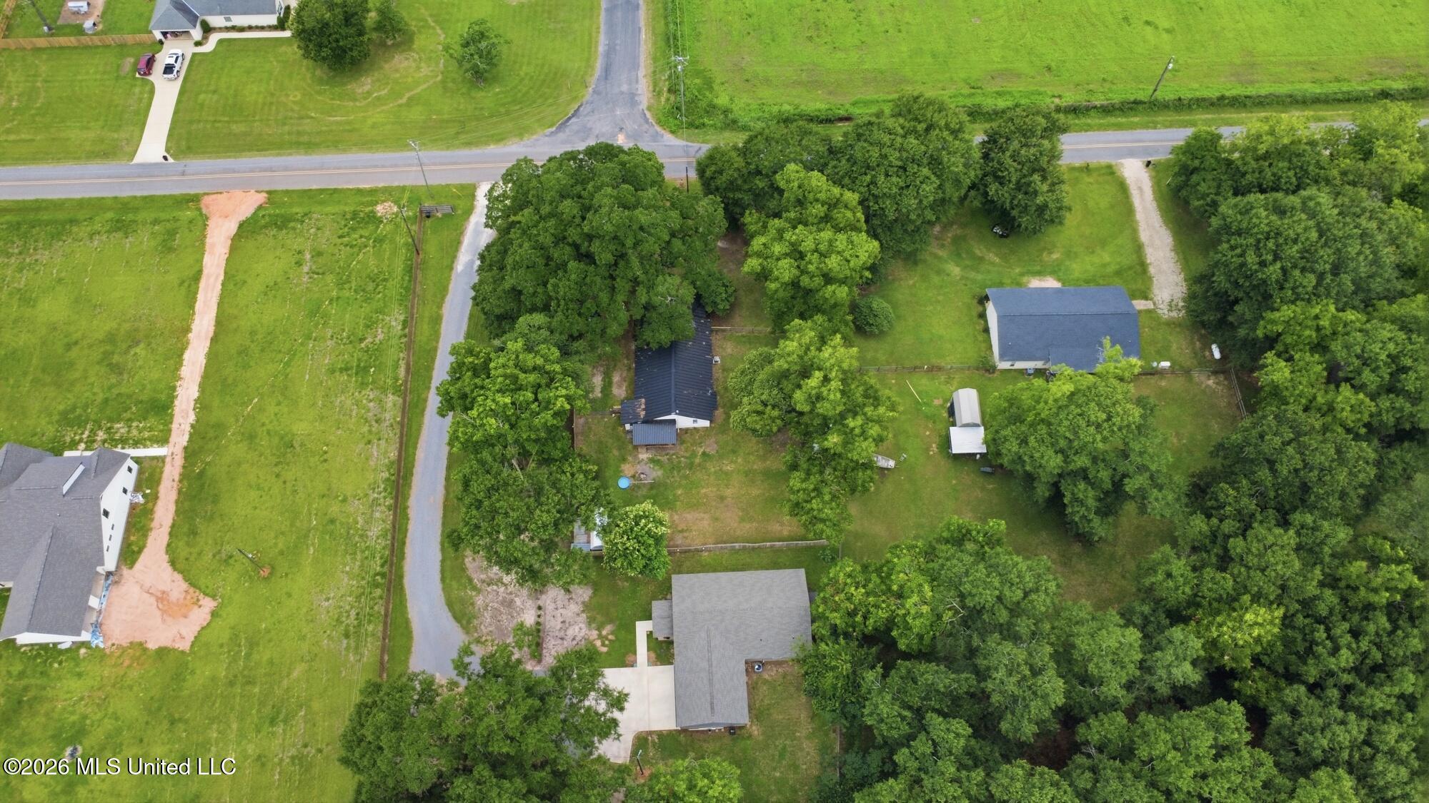 1230 Weeks Road Property Photo 29