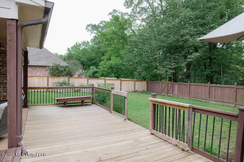 109 Bear Creek Circle Property Photo 4