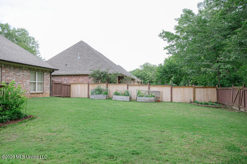 109 Bear Creek Circle Property Photo 5
