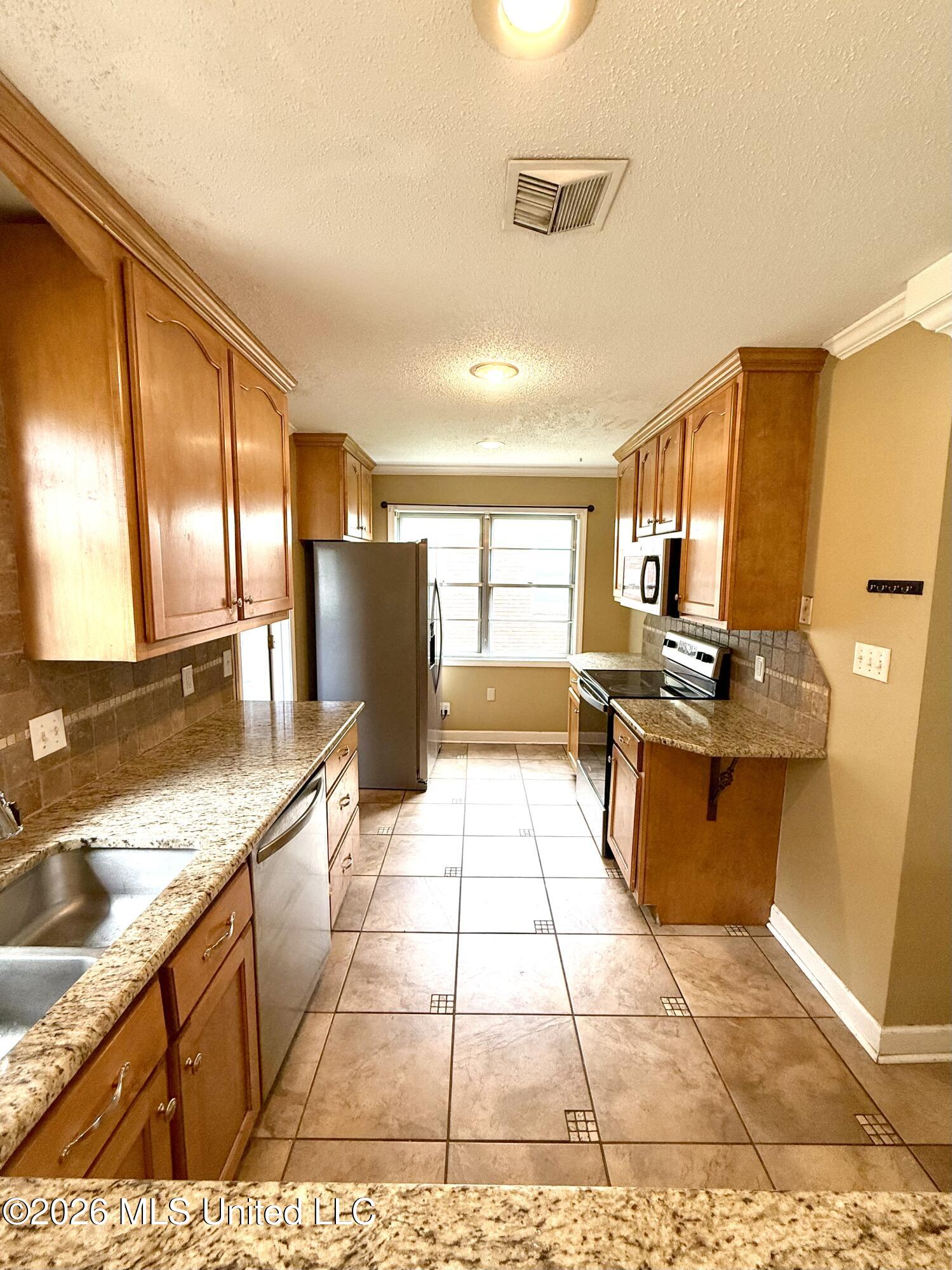 8434 Cedarbrush Drive Property Photo 7