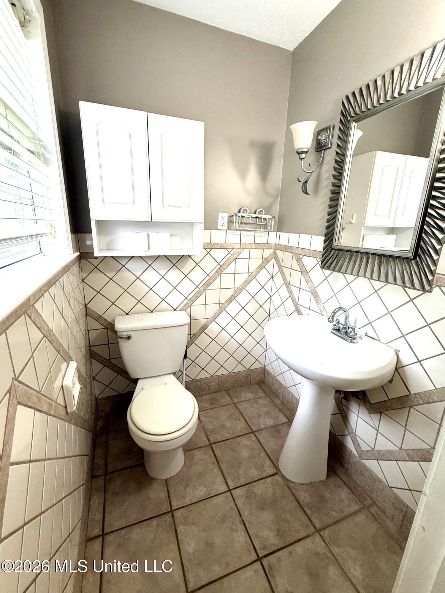 8434 Cedarbrush Drive Property Photo 15