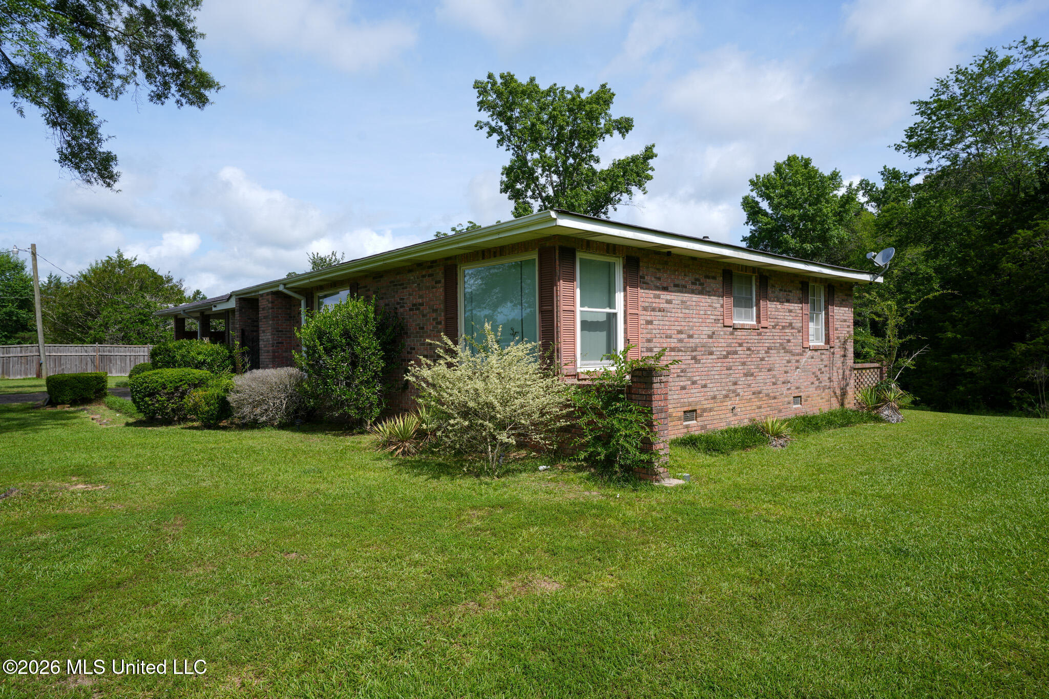13033 Dentville Road Property Photo 9