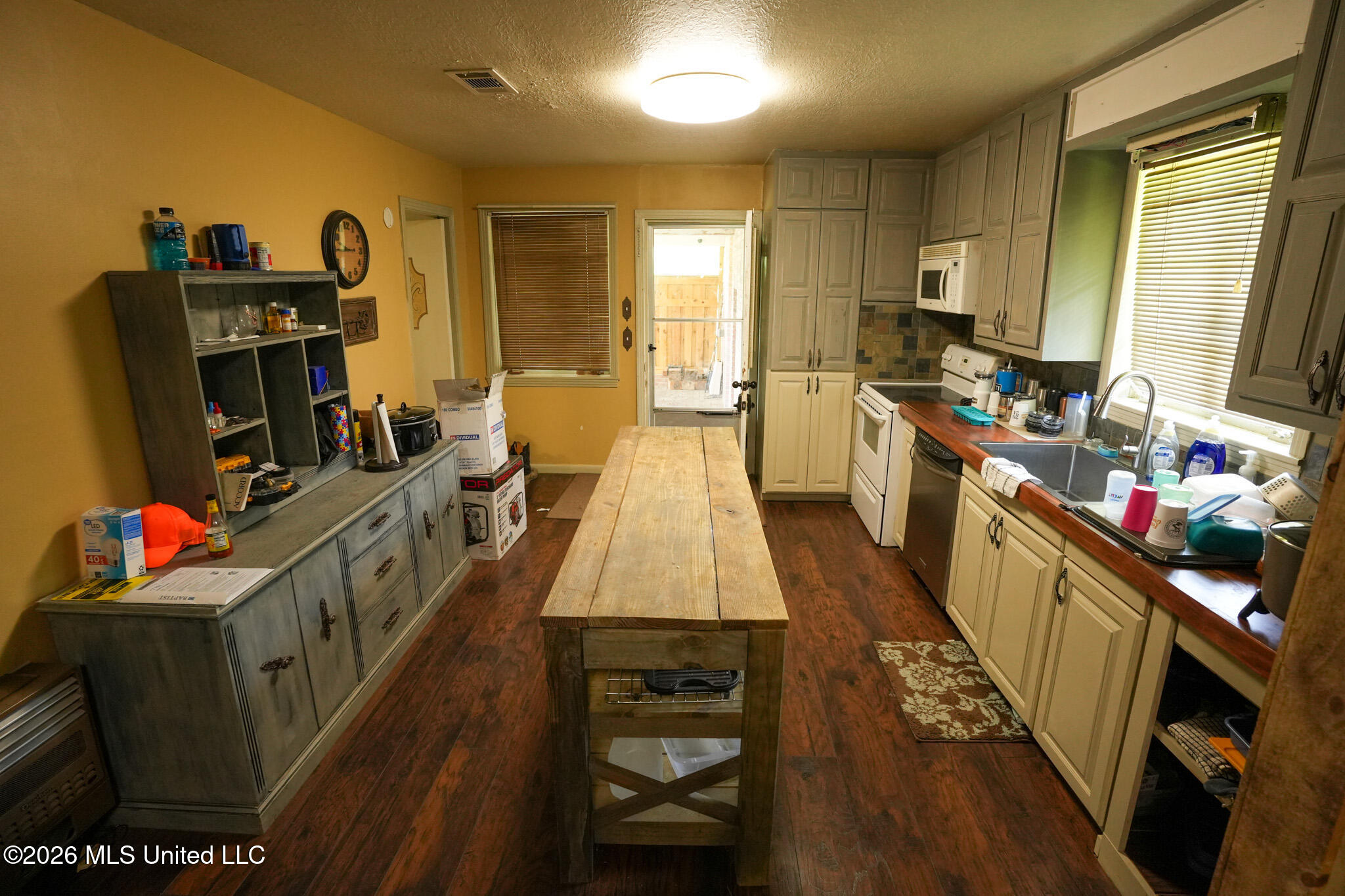 13033 Dentville Road Property Photo 26