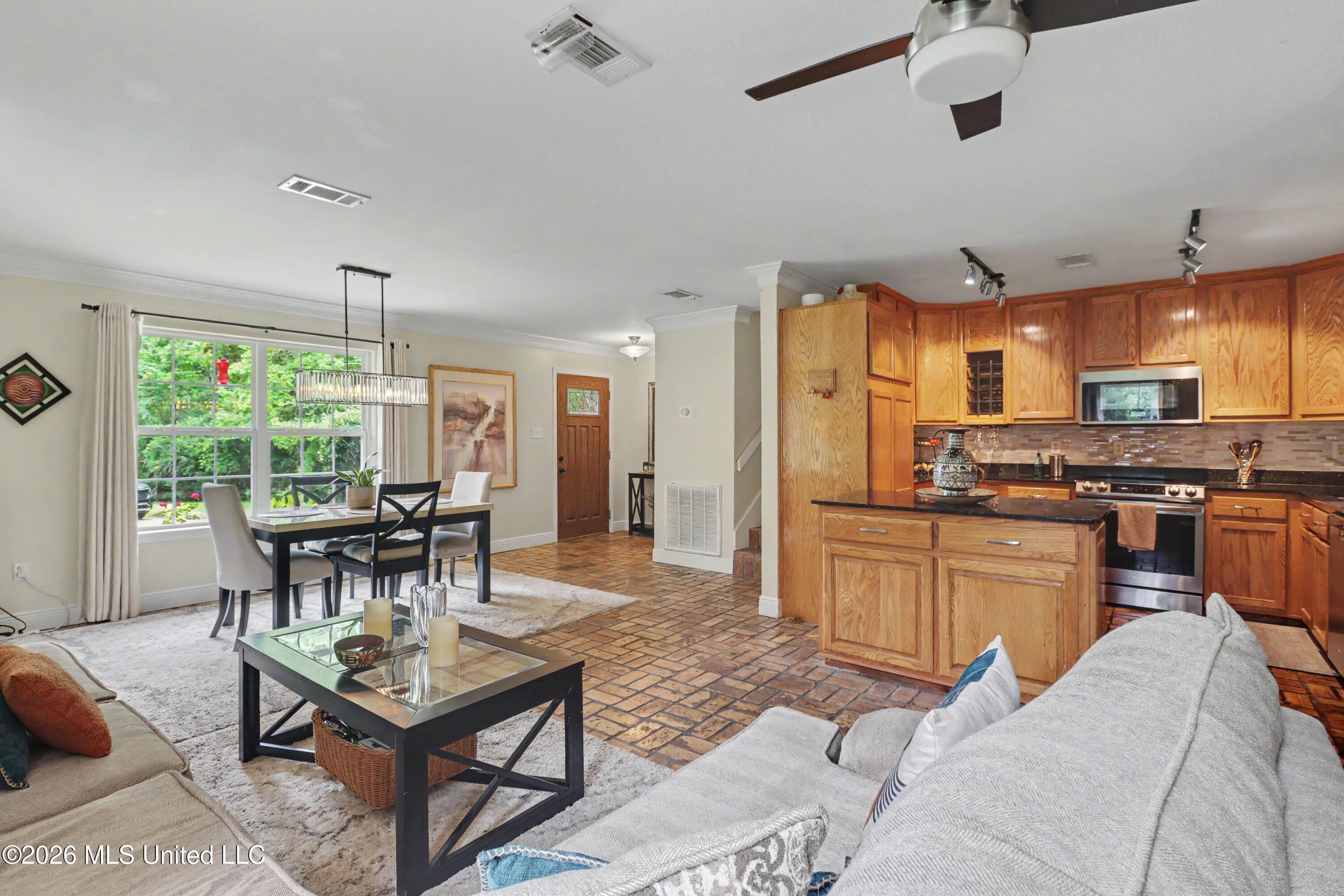 5 Shady Side Circle Property Photo 6