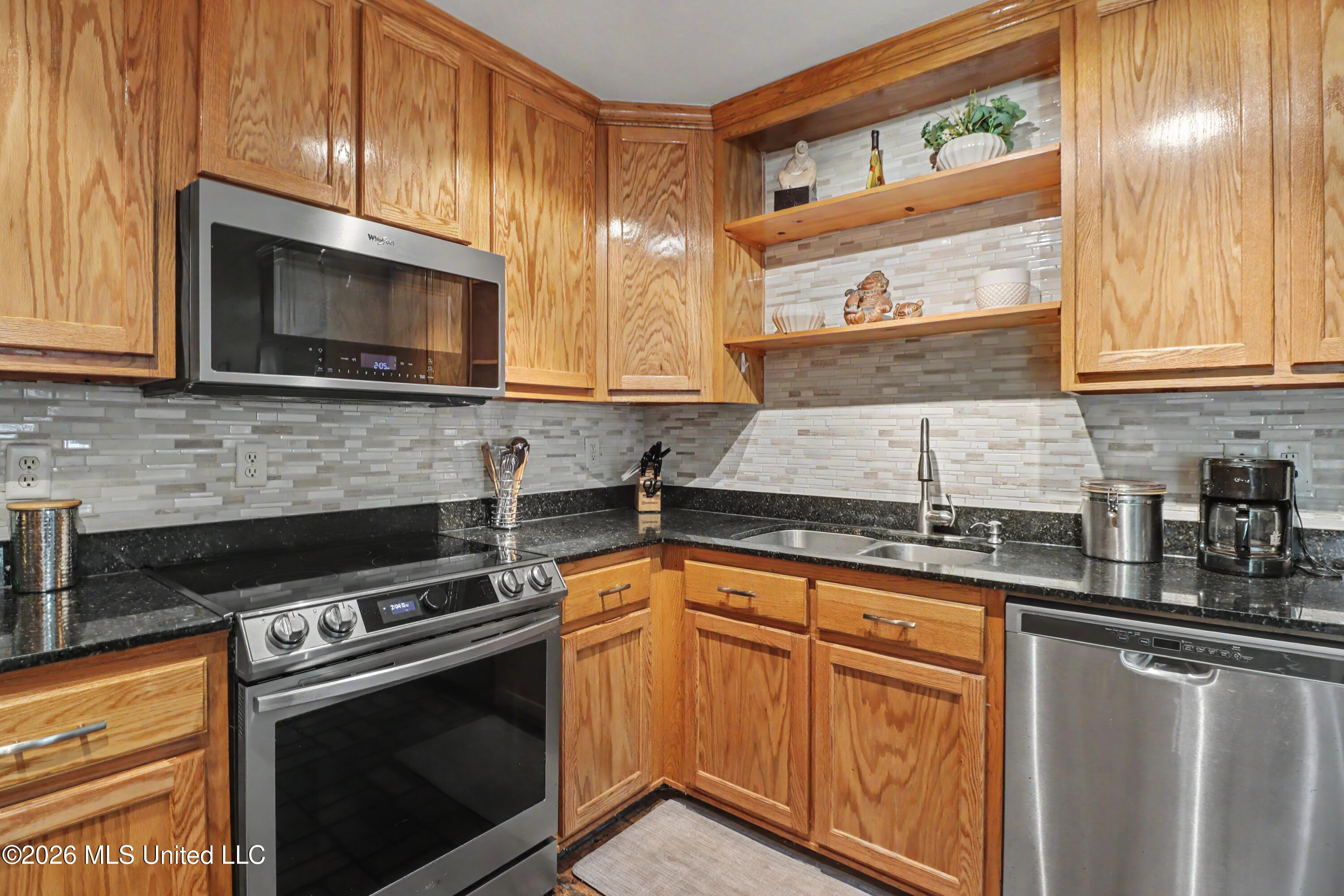 5 Shady Side Circle Property Photo 7