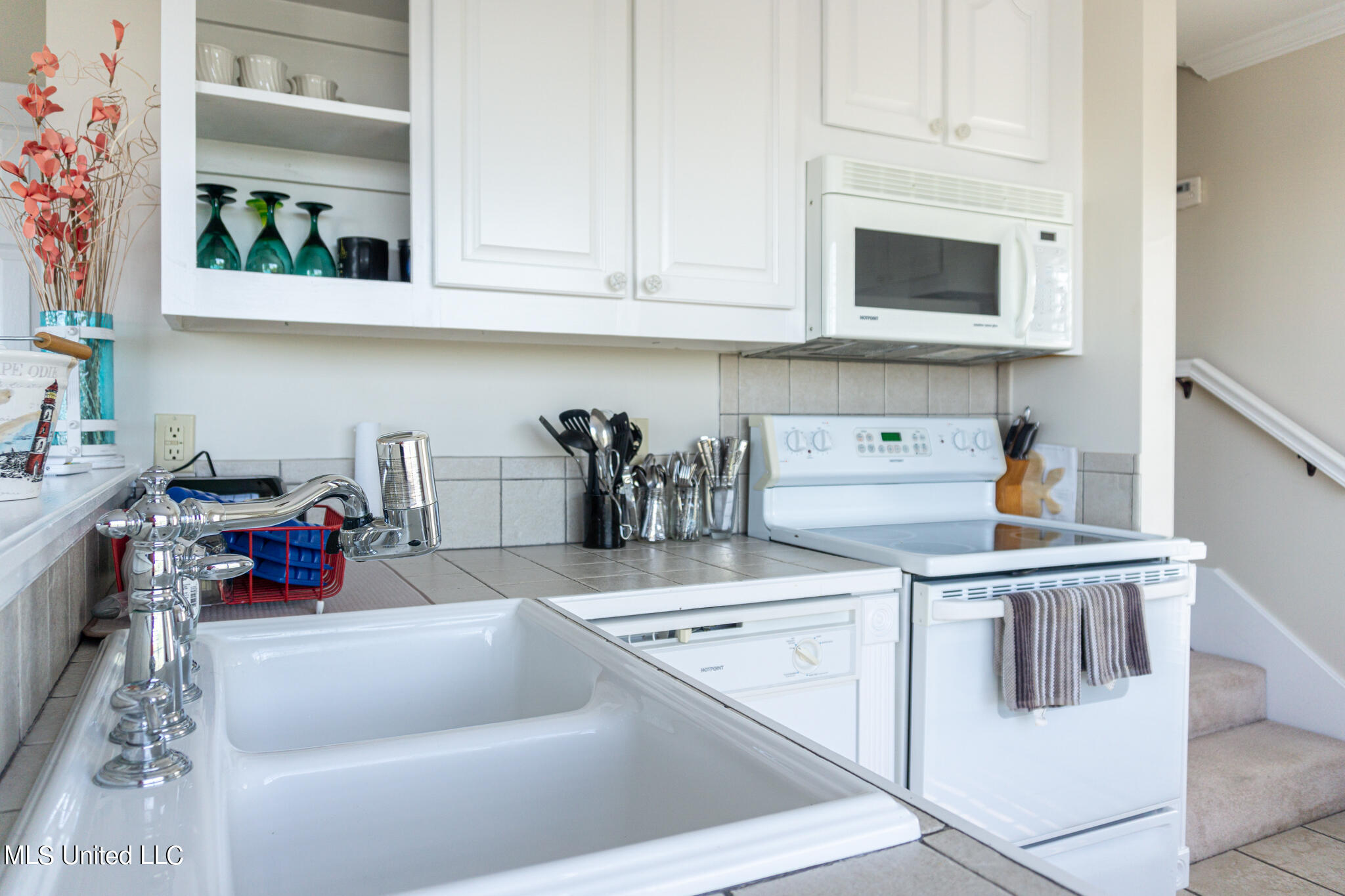 1102 Stanfield Point Road Property Photo 11