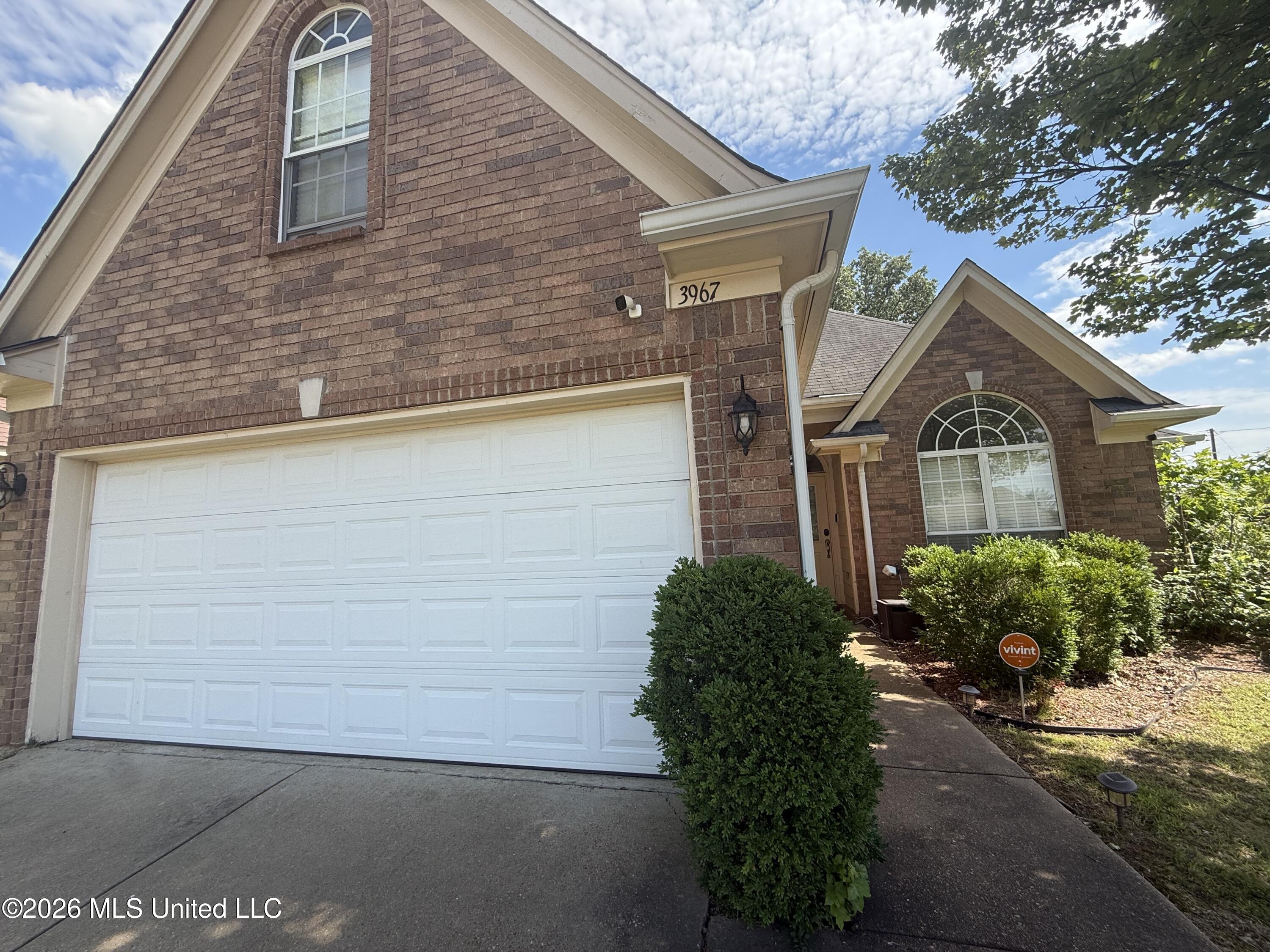 3967 Rasco Hills Drive Property Photo 28