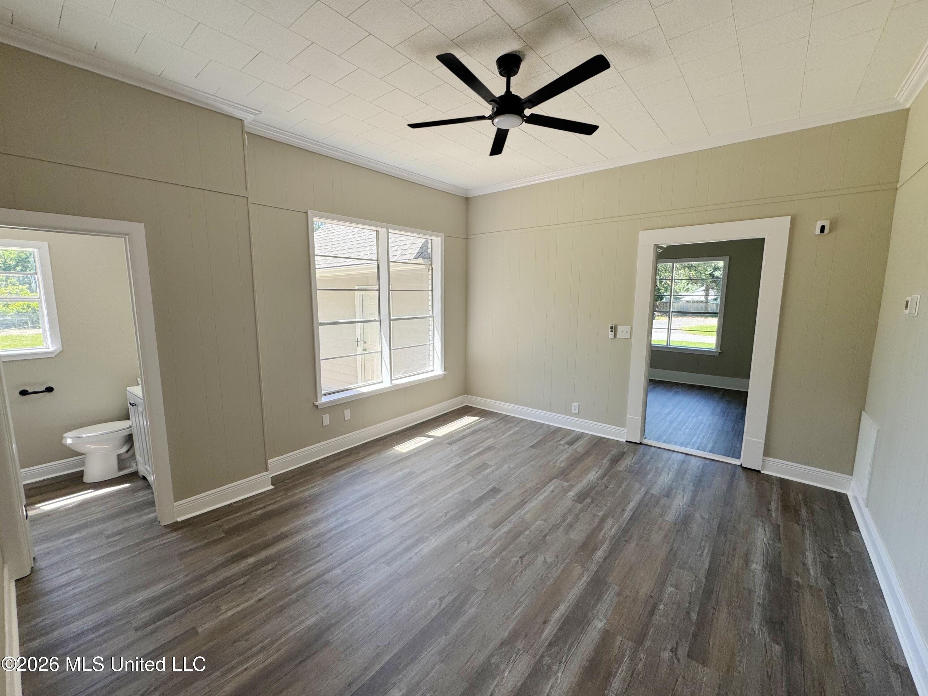 406 Brookhaven Street Property Photo 16