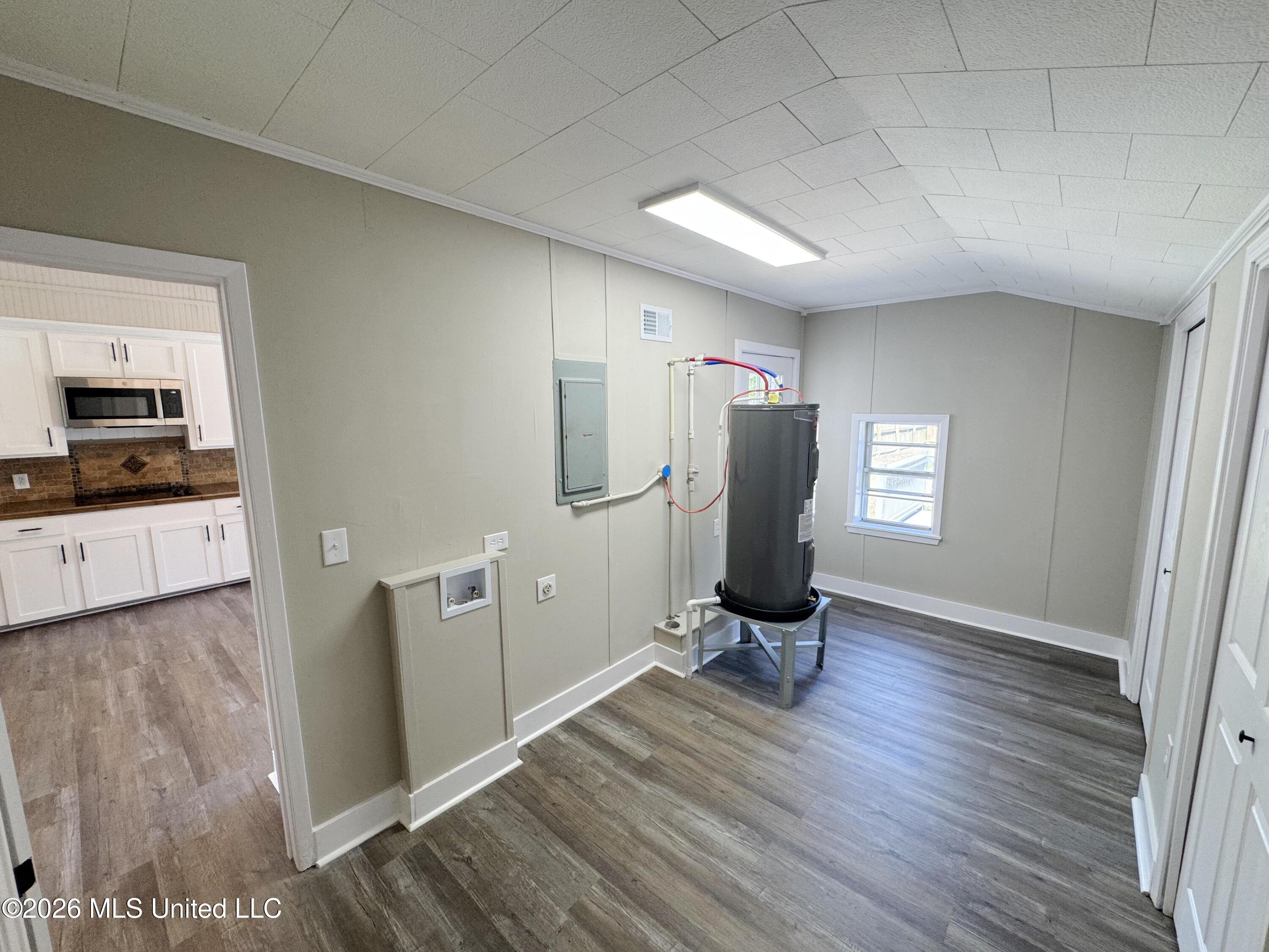 406 Brookhaven Street Property Photo 29