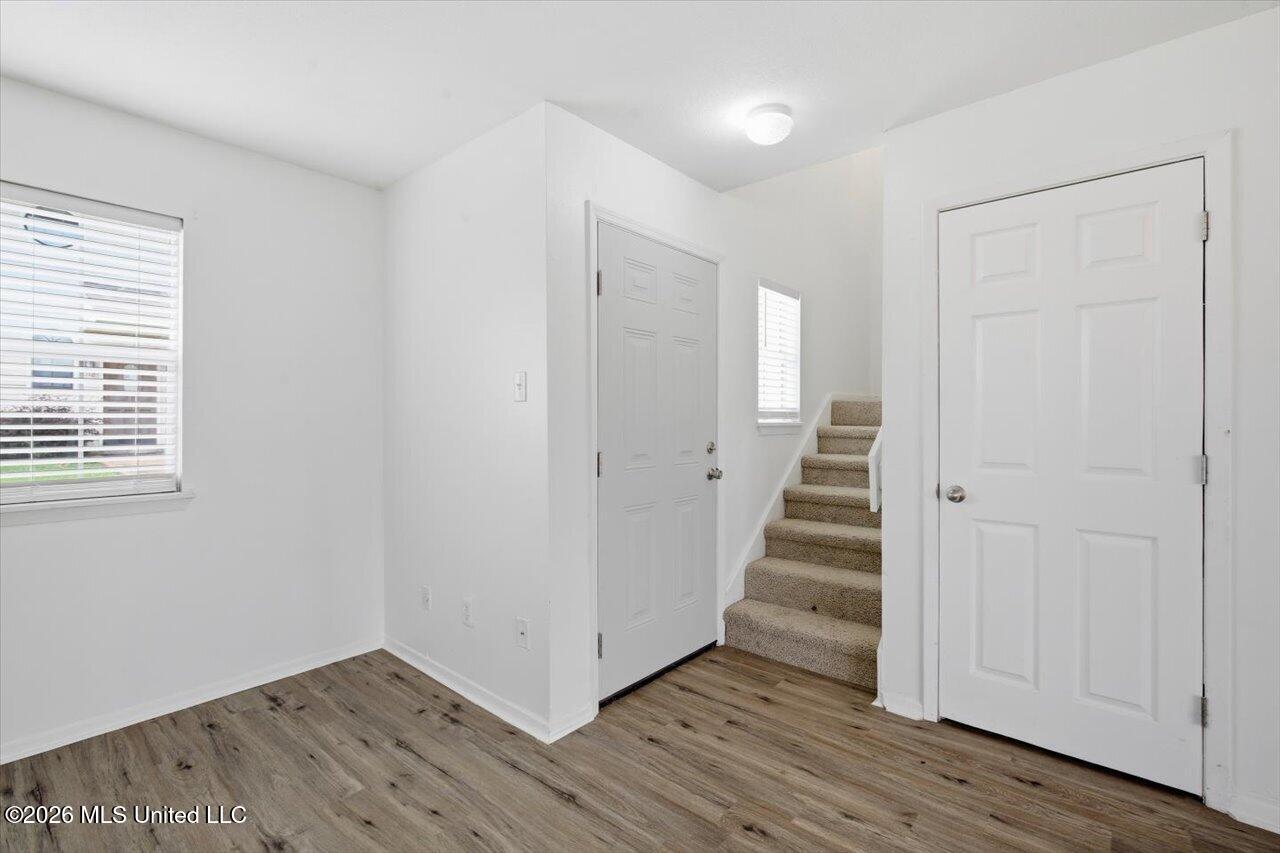 1010 Windrose Drive Property Photo 14