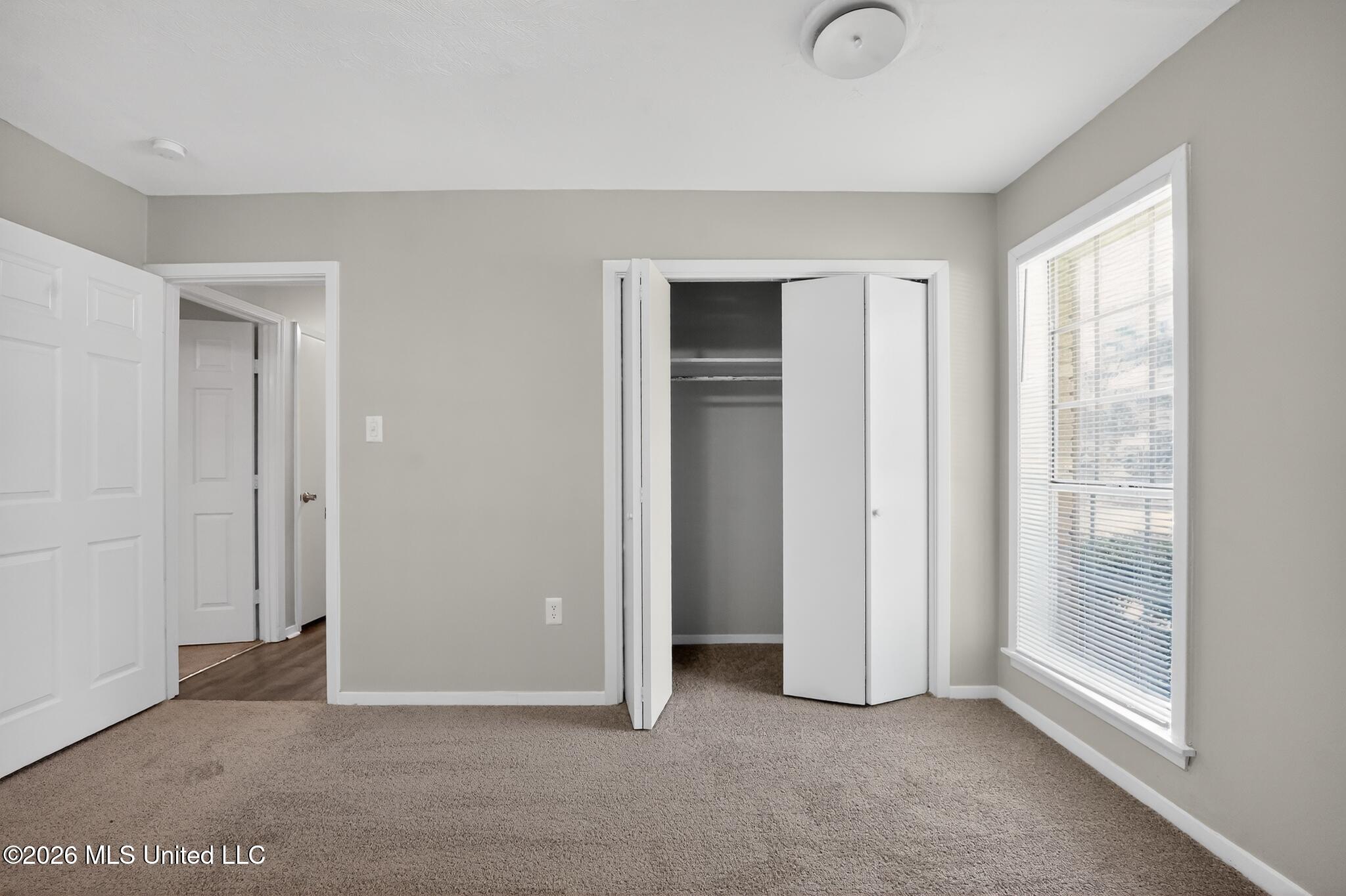 405 Crestview Drive Property Photo 17