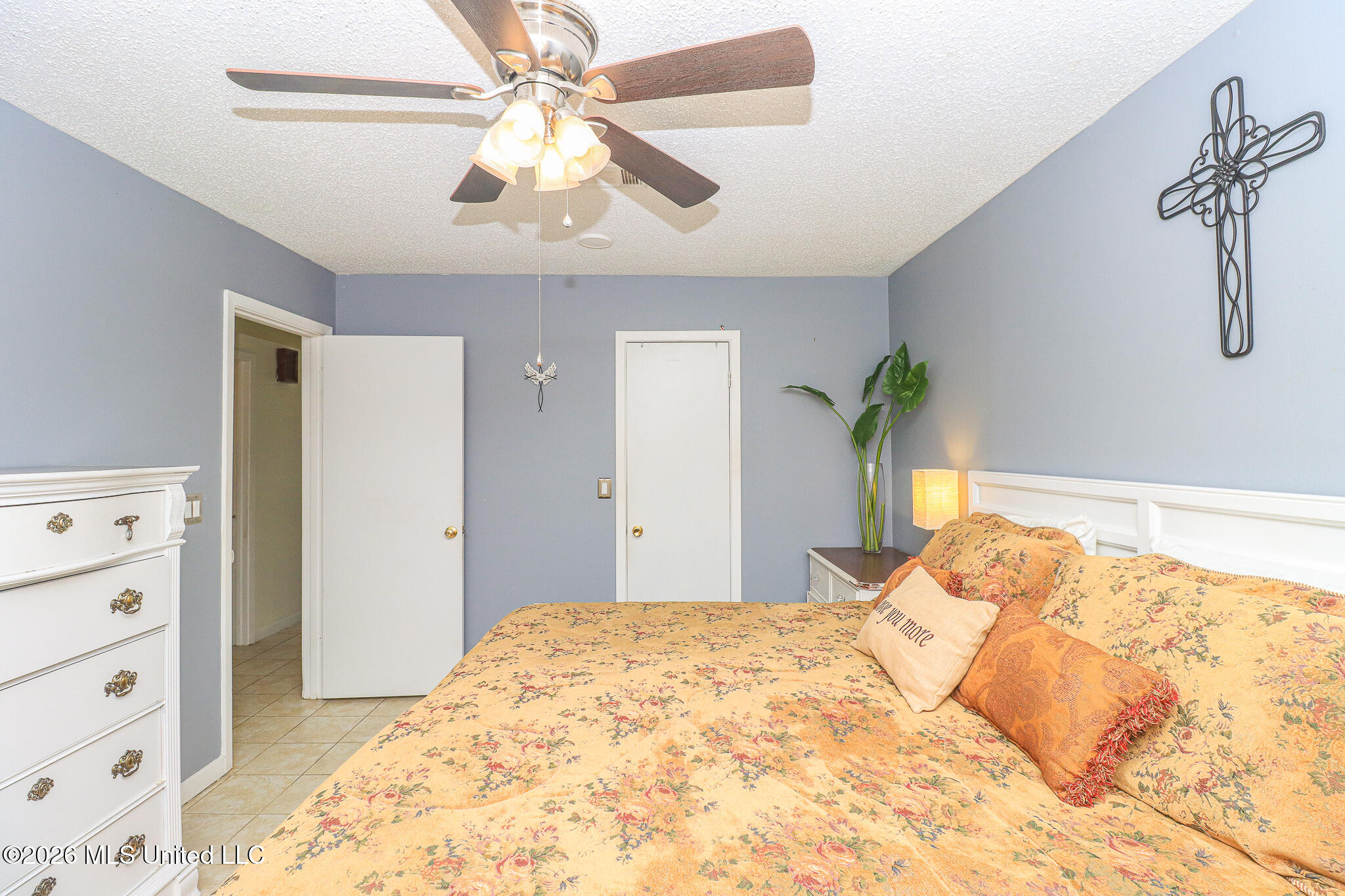 1014 Twin Pine Lane Property Photo 16