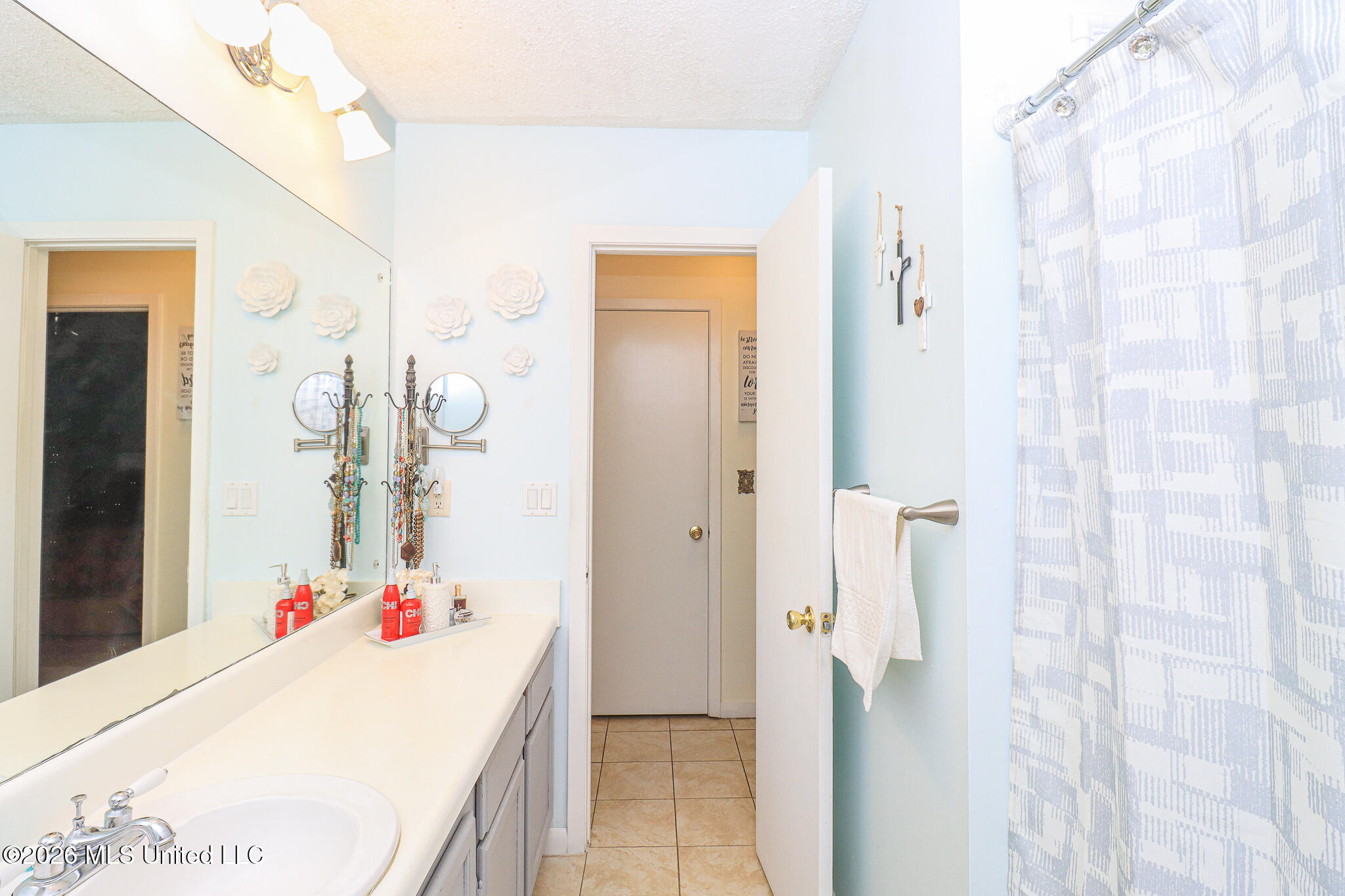 1014 Twin Pine Lane Property Photo 22
