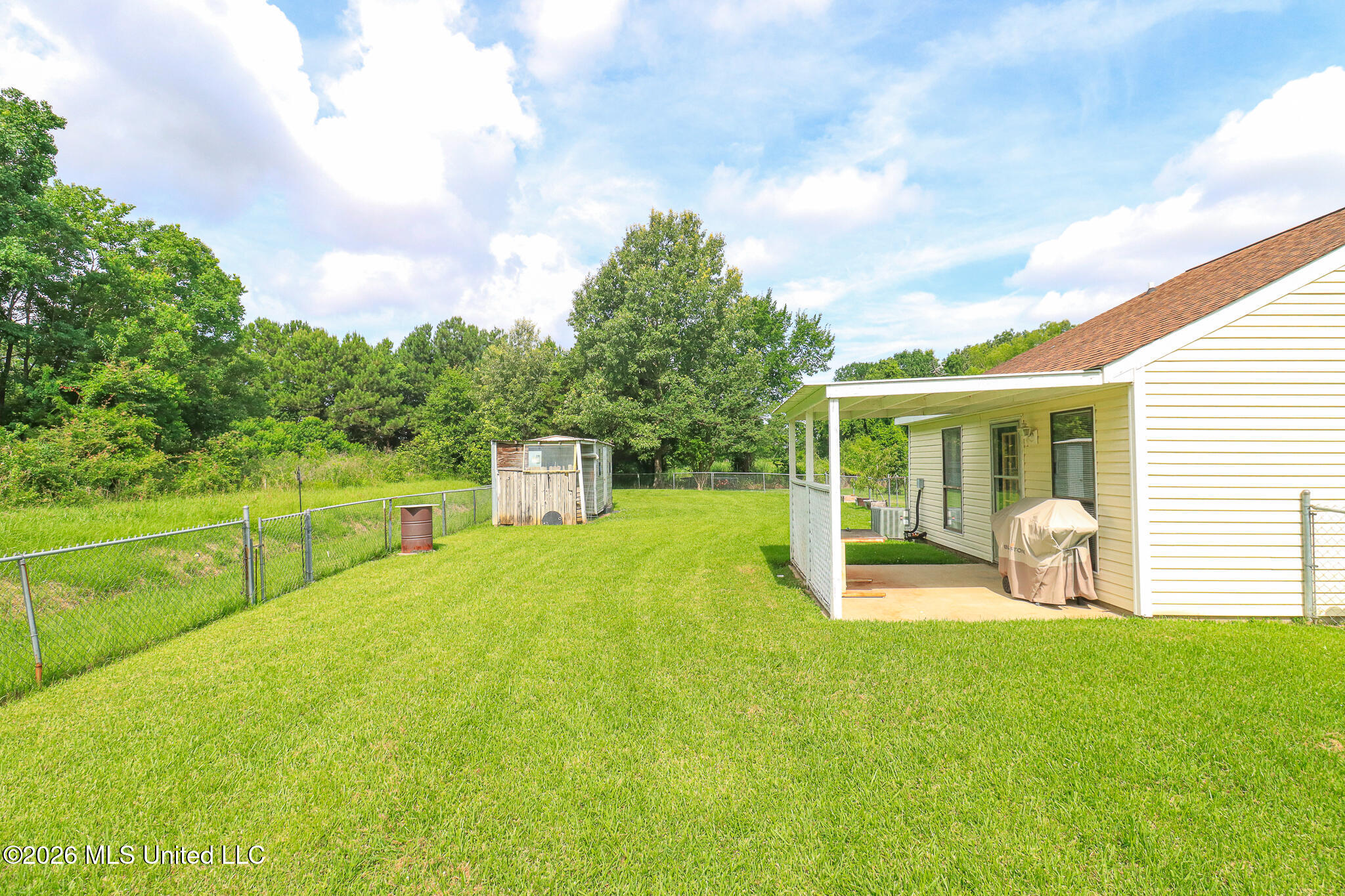 1014 Twin Pine Lane Property Photo 28