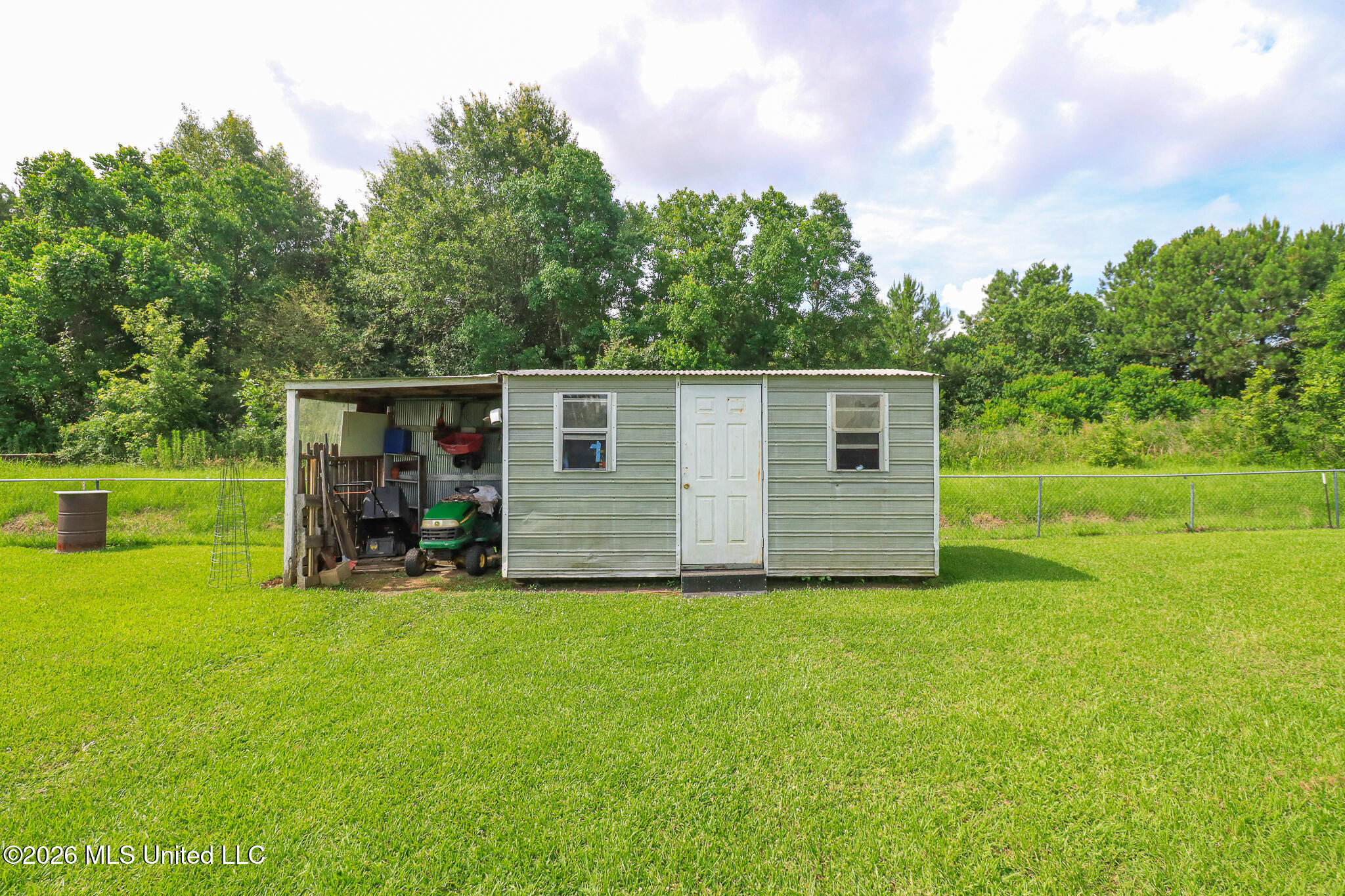 1014 Twin Pine Lane Property Photo 32