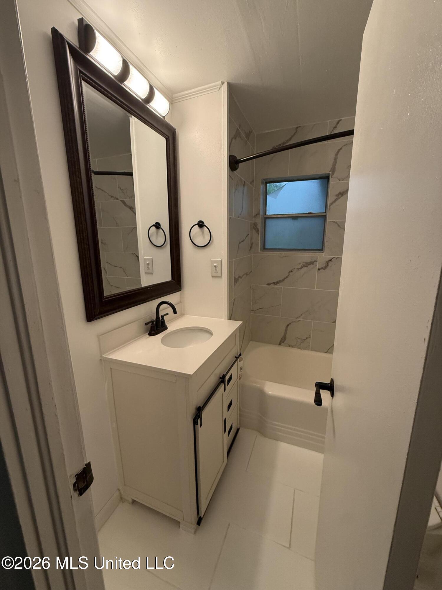 3815 Scovel Avenue Property Photo 15