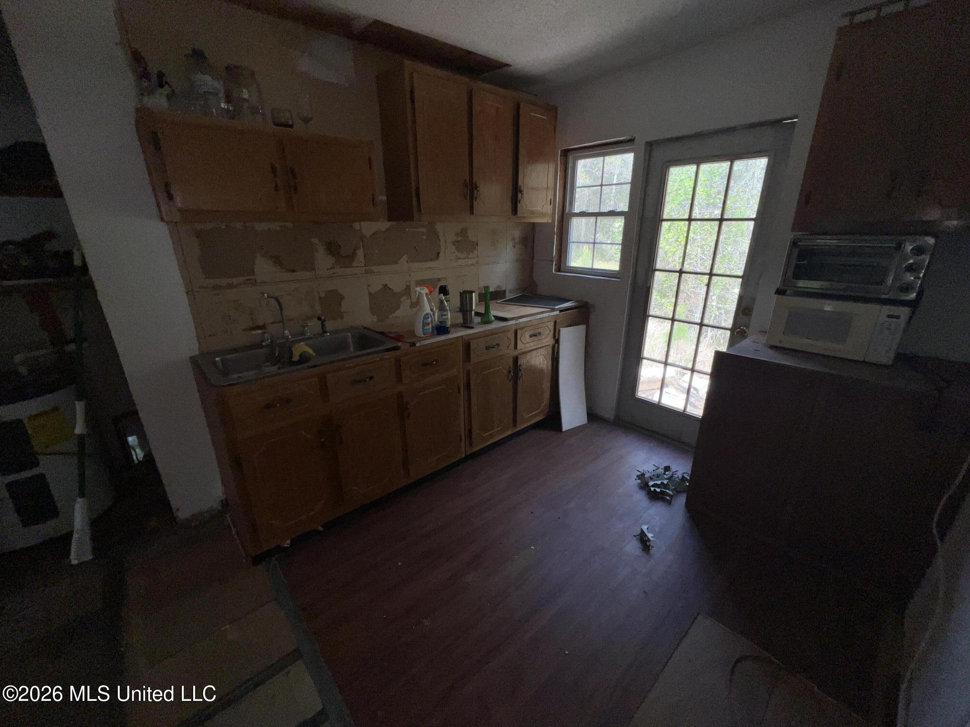 10828 Johns Bayou Circle Property Photo 9