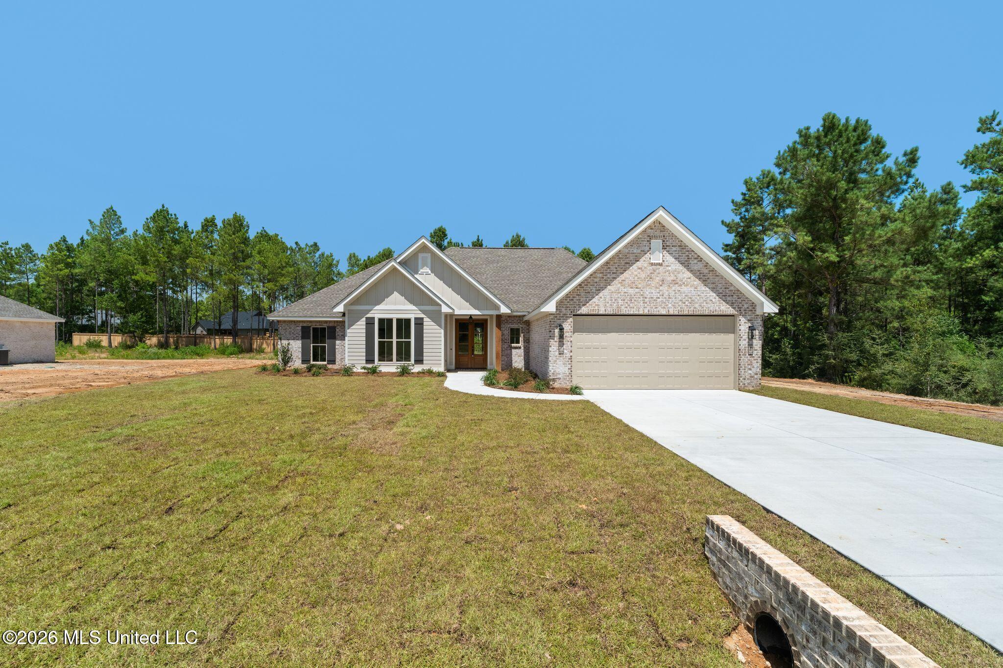 21 Redmont Drive Property Photo 3