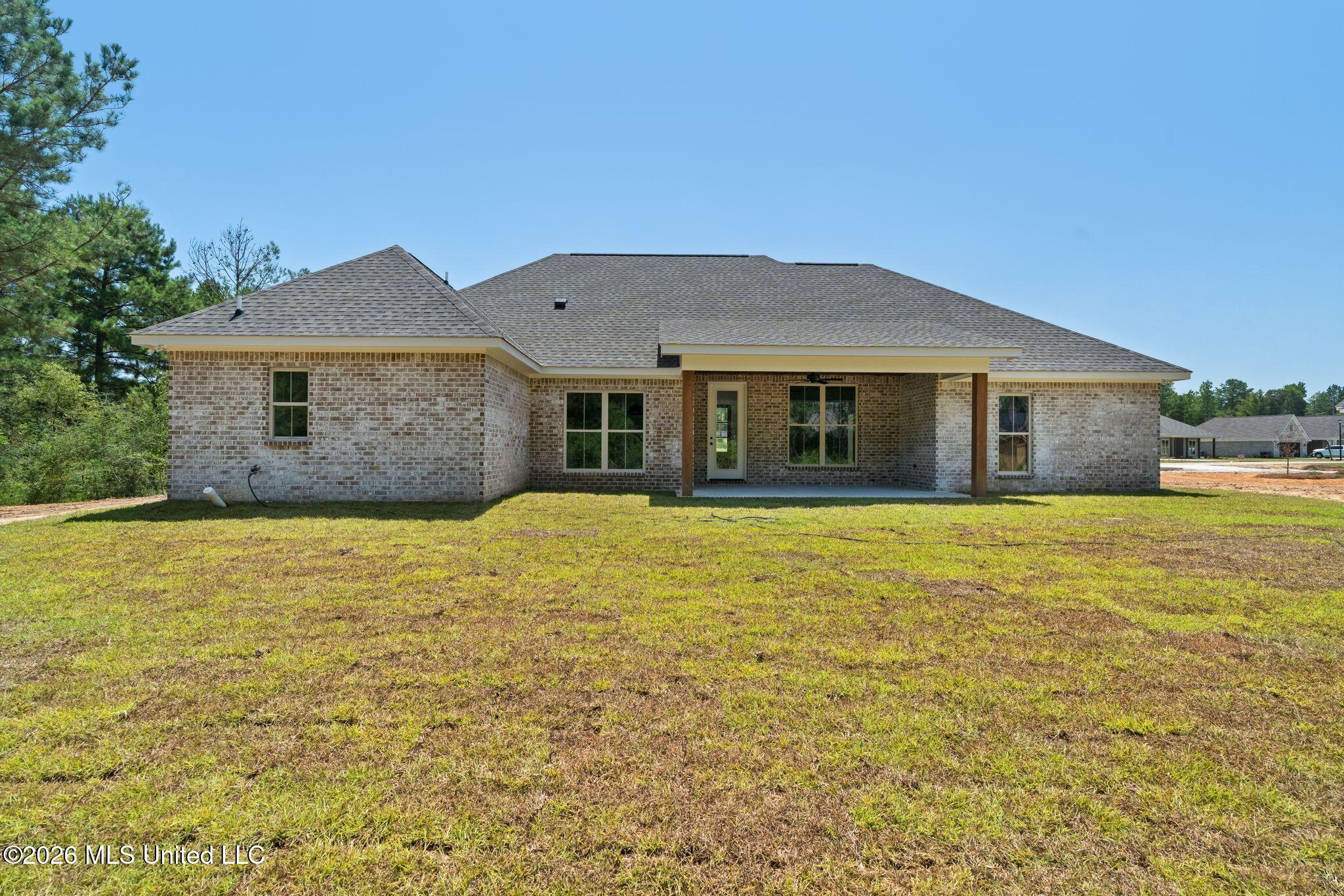 21 Redmont Drive Property Photo 40