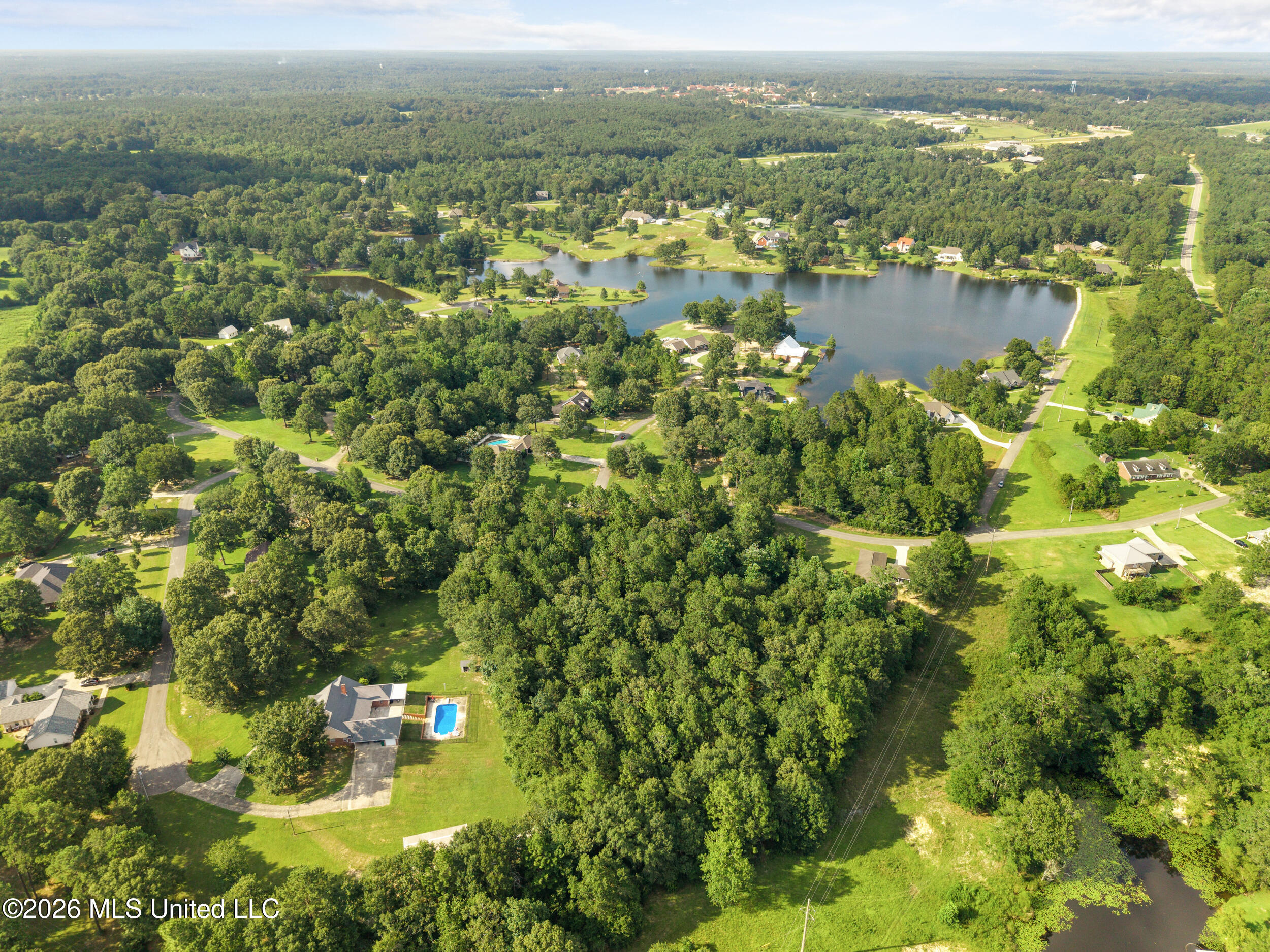 S Highlands Drive Property Photo 10