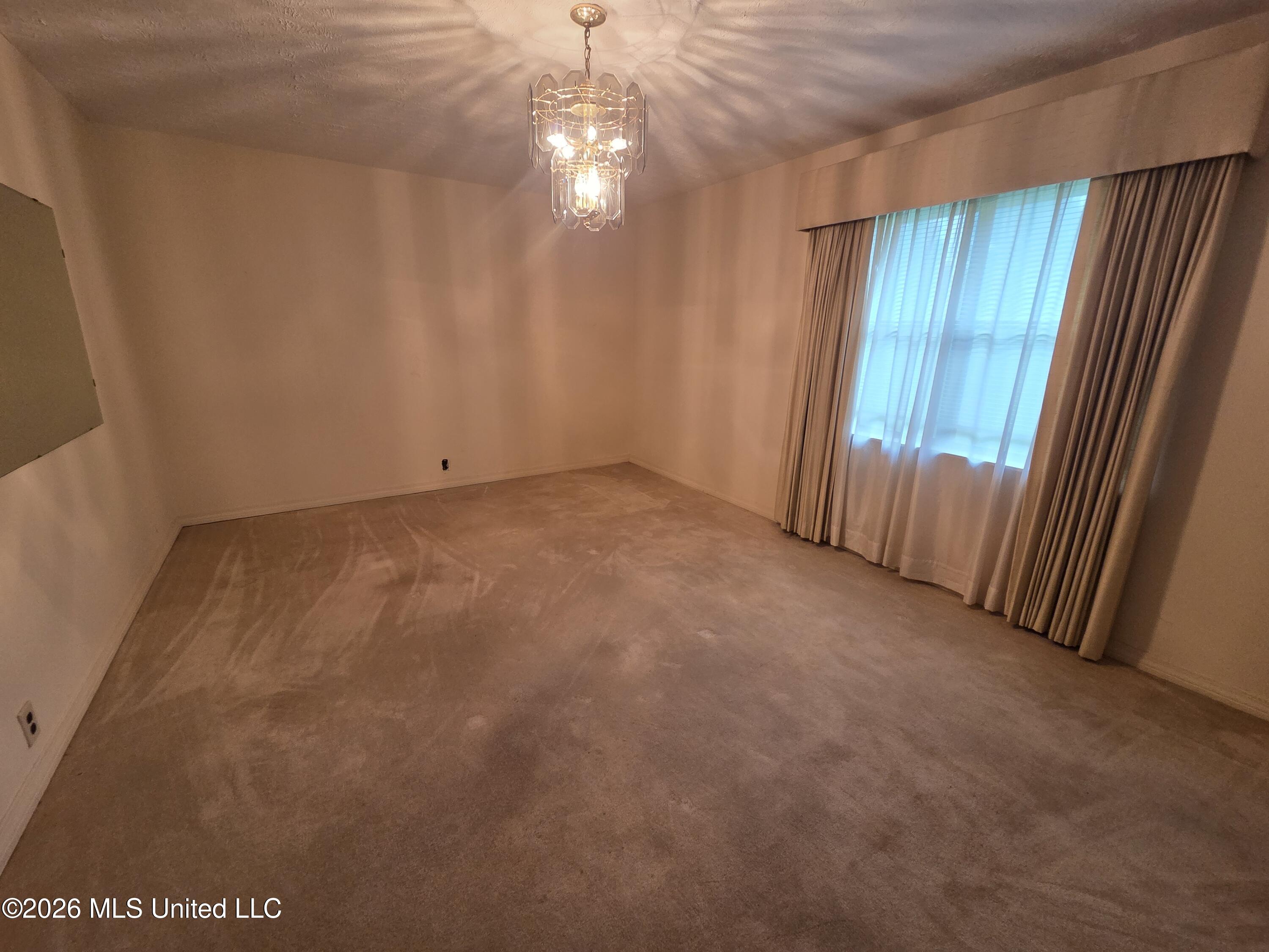 1195 N Old Canton Property Photo 8