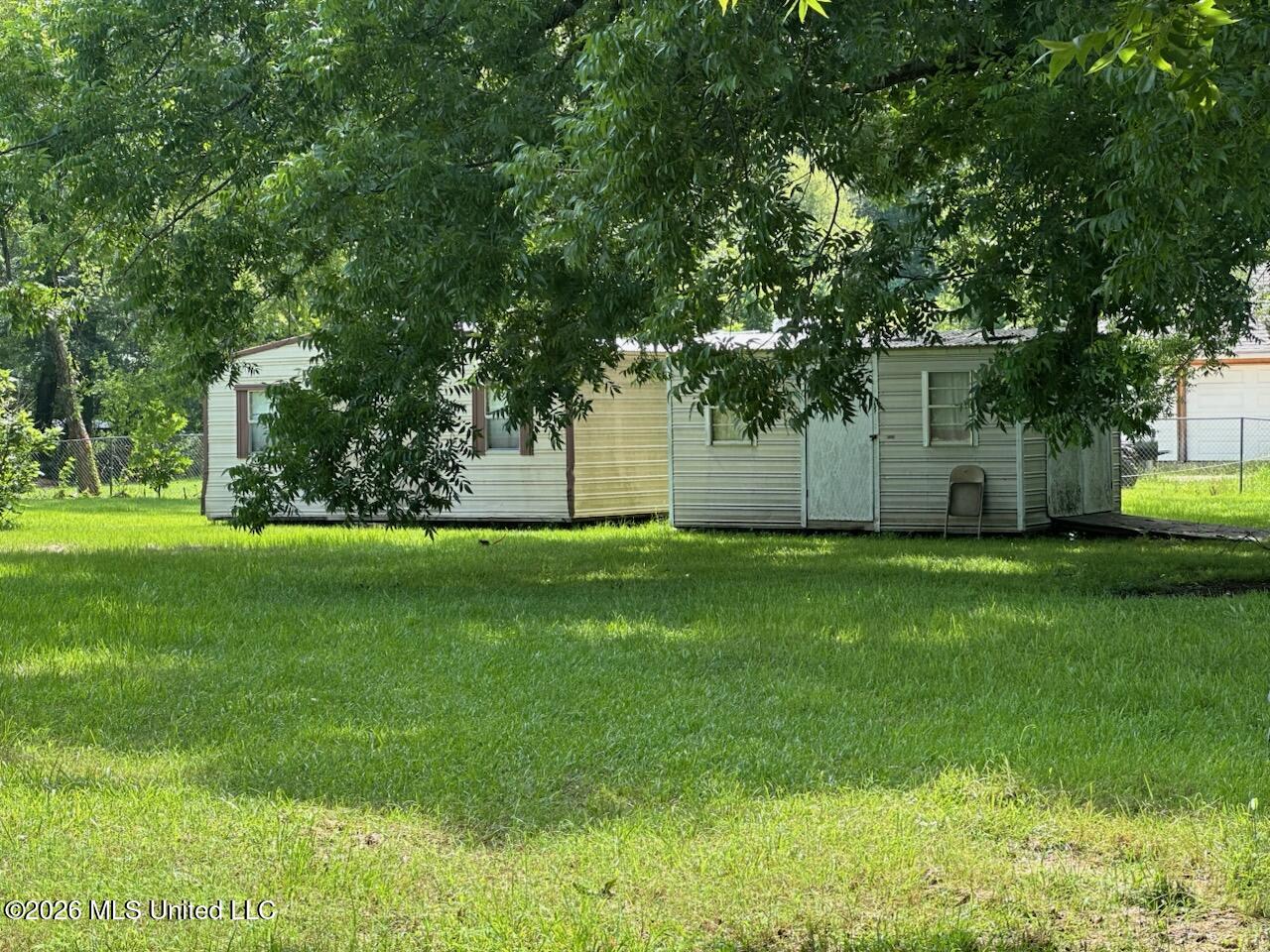 1195 N Old Canton Property Photo 33