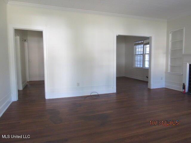 445 E Ridgeway Street Property Photo 3