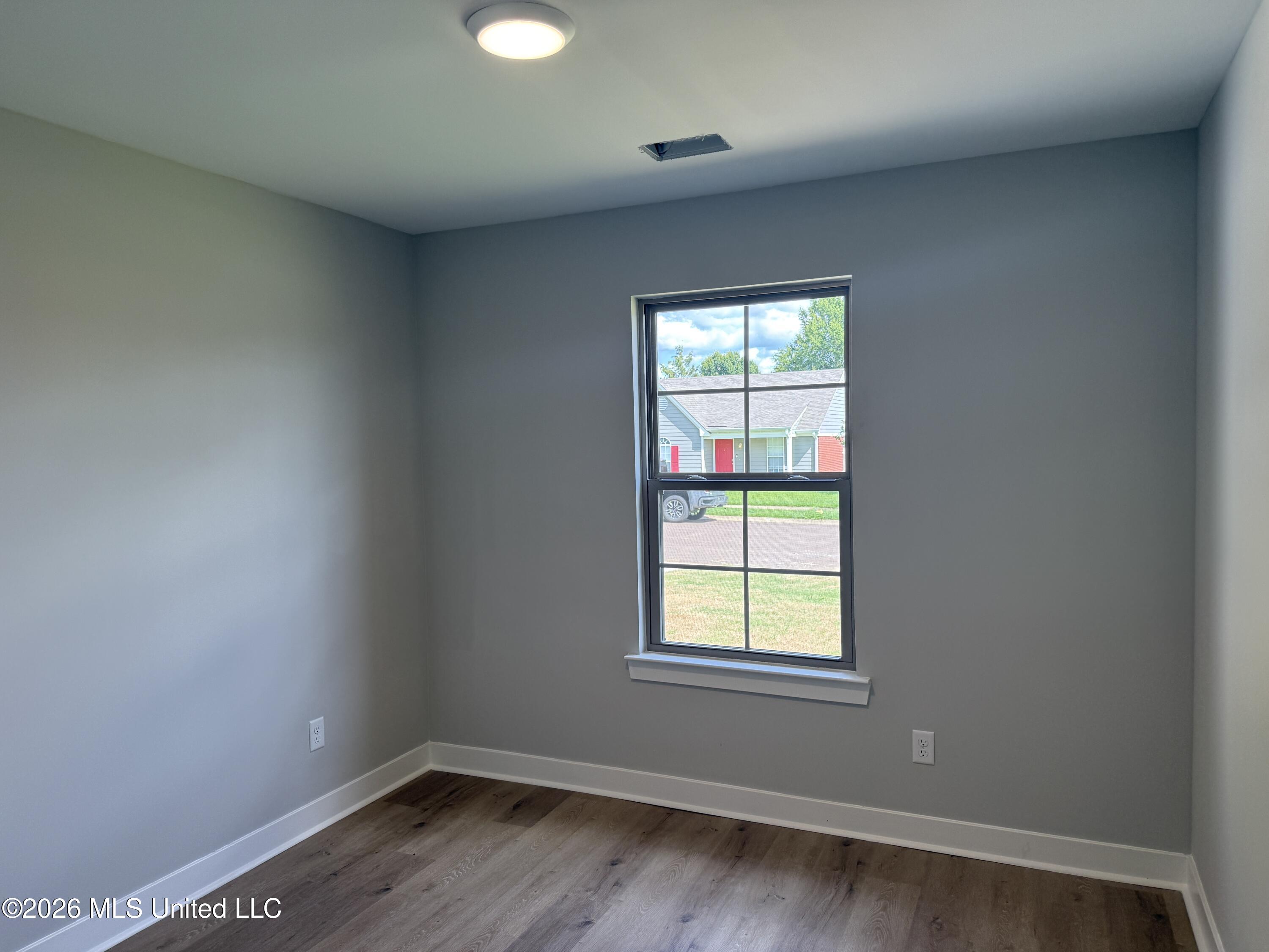 7857 Mary Payton Drive Property Photo 6