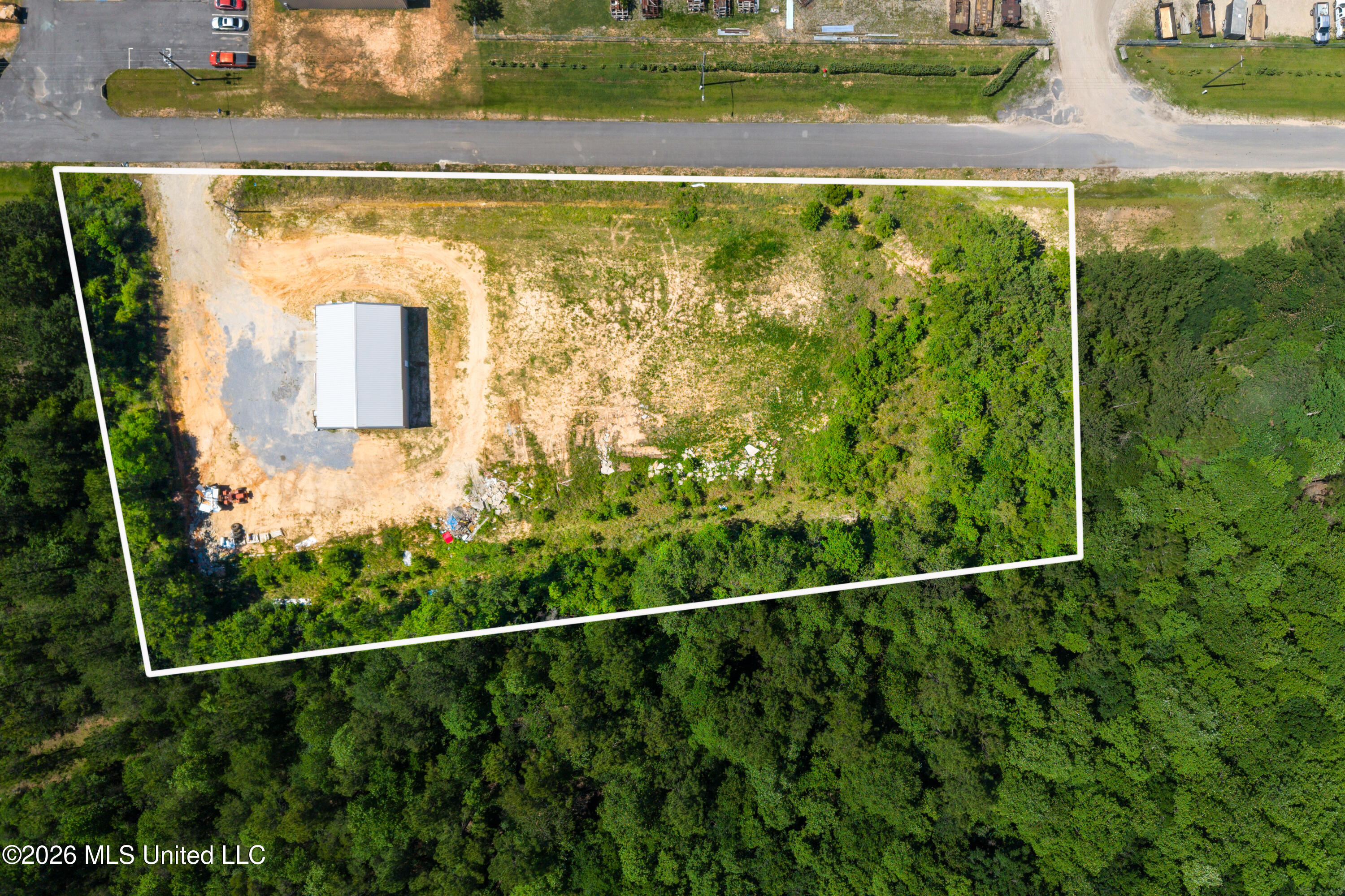 35 S Park Drive Property Photo 8