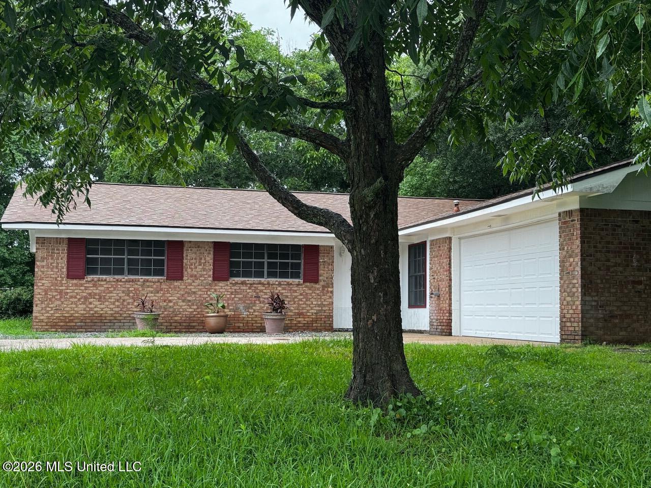 121 Chastity Drive Property Photo 1