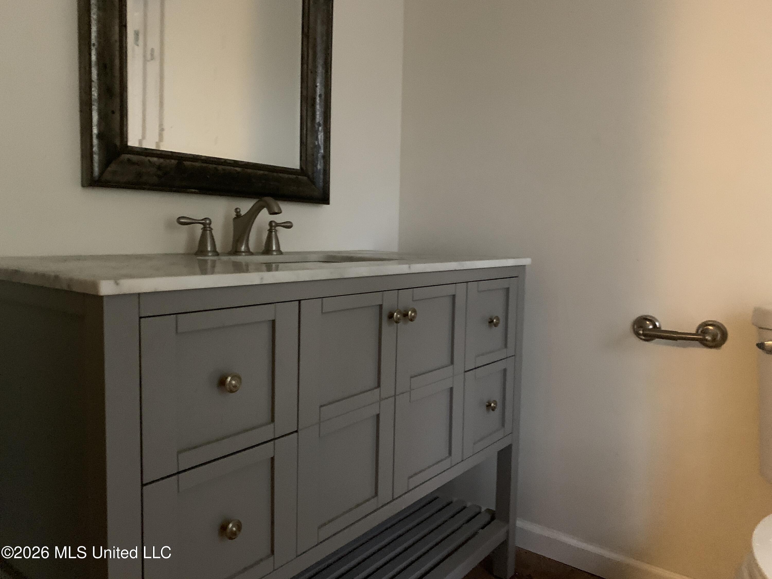 606 Beyer Drive Property Photo 8