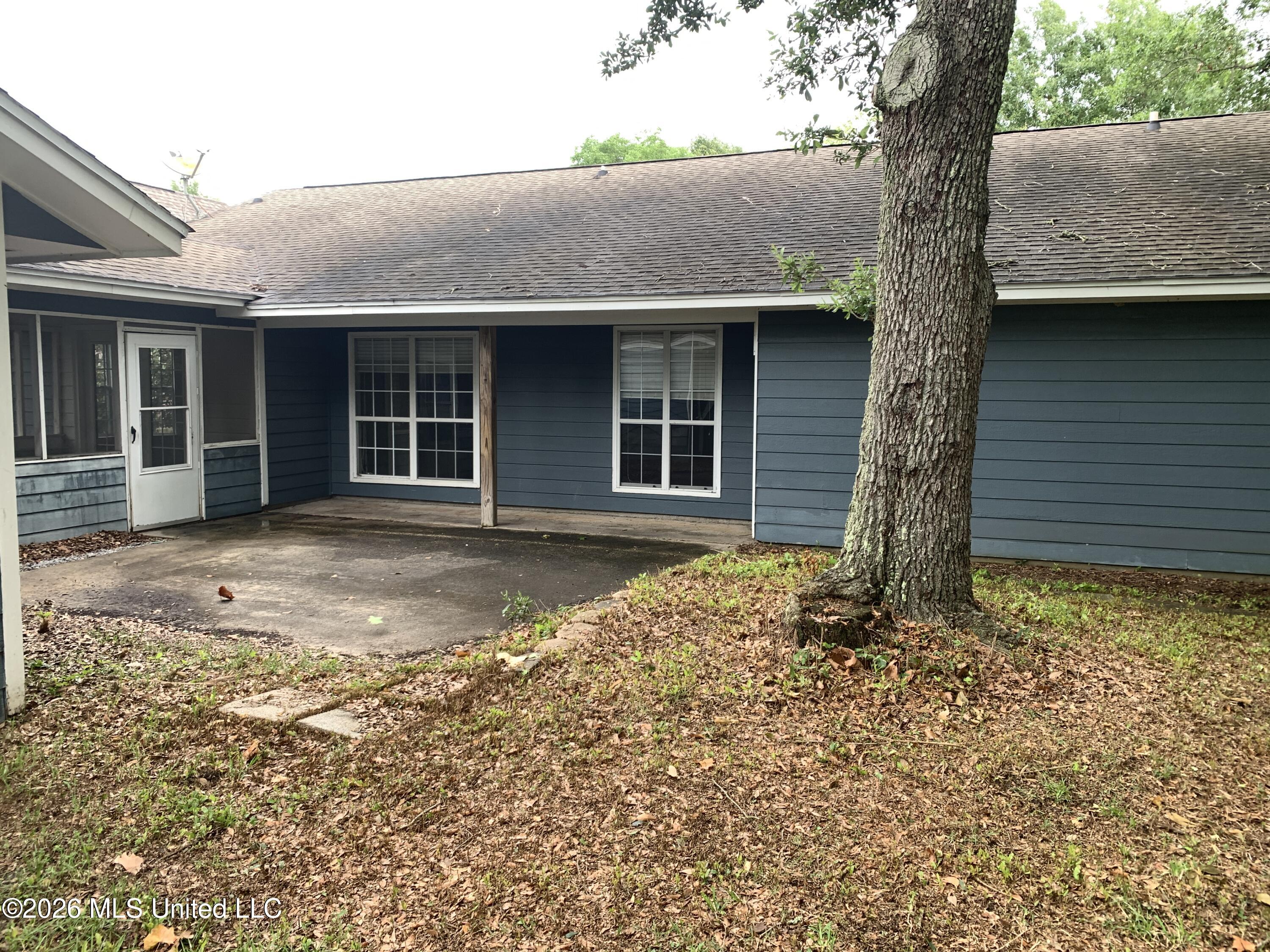 606 Beyer Drive Property Photo 17