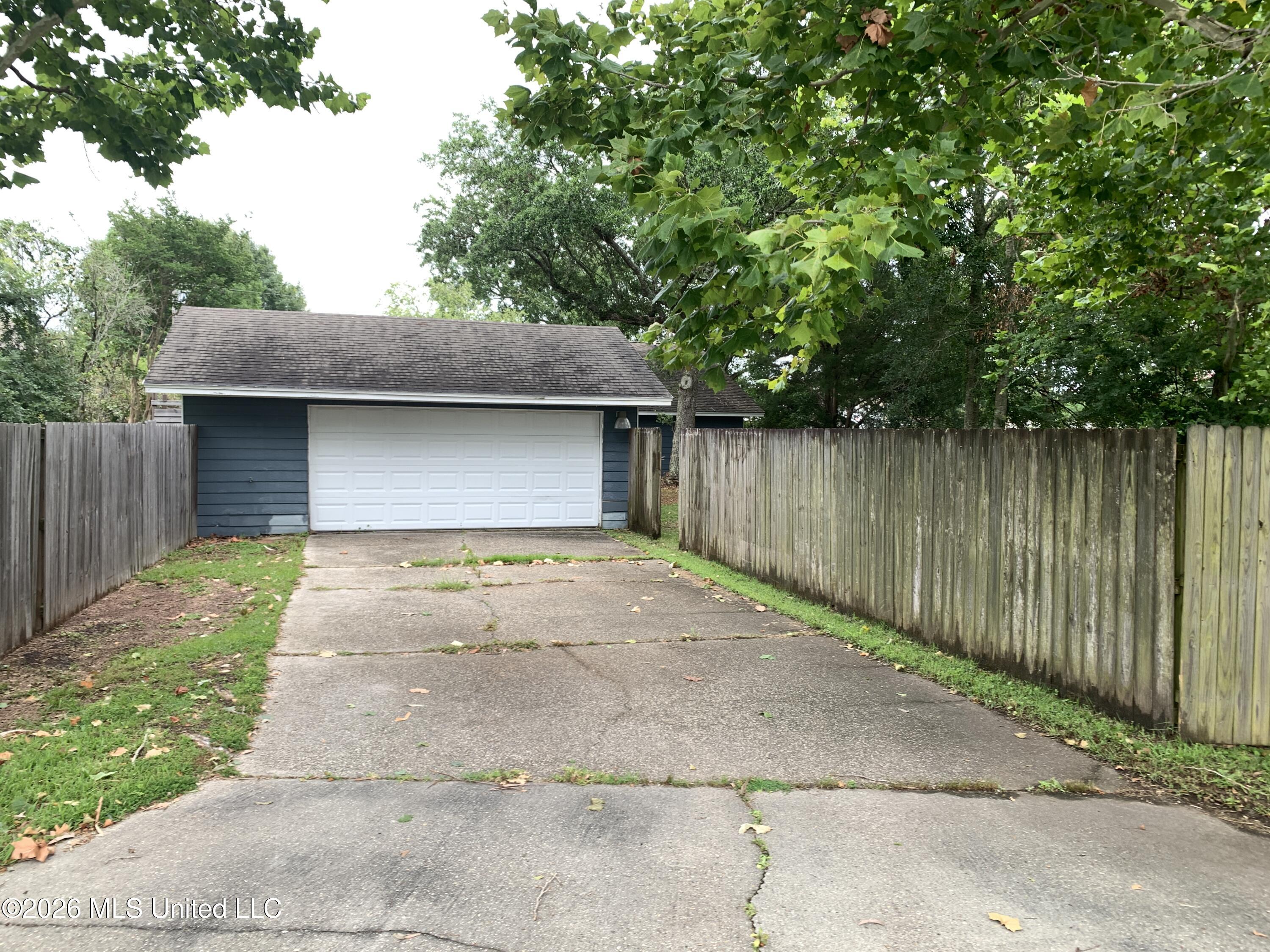 606 Beyer Drive Property Photo 20