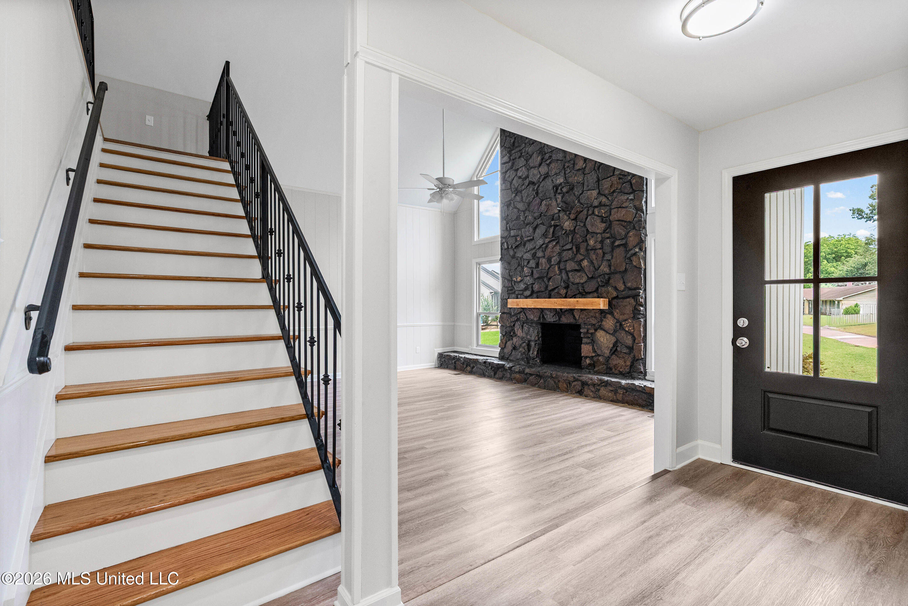 8811 Cypress Cove Property Photo 7