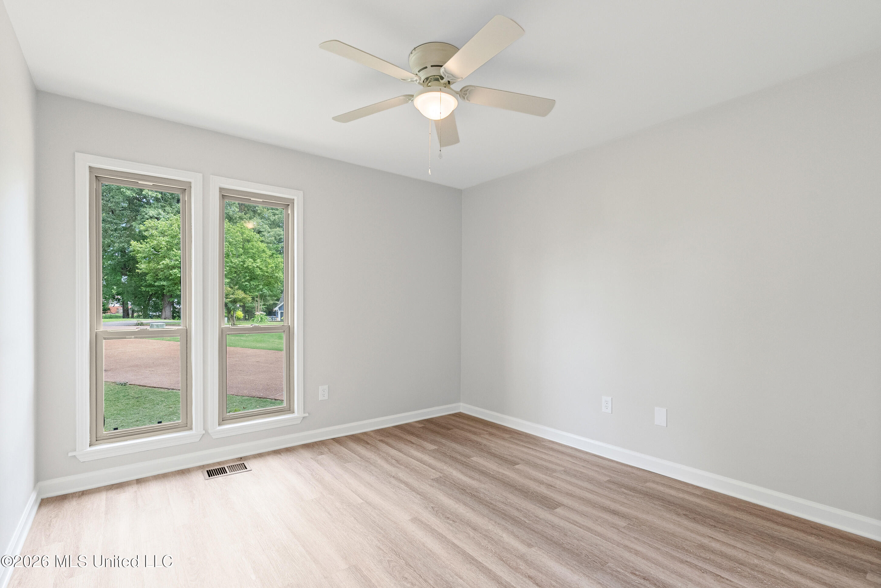 8811 Cypress Cove Property Photo 17