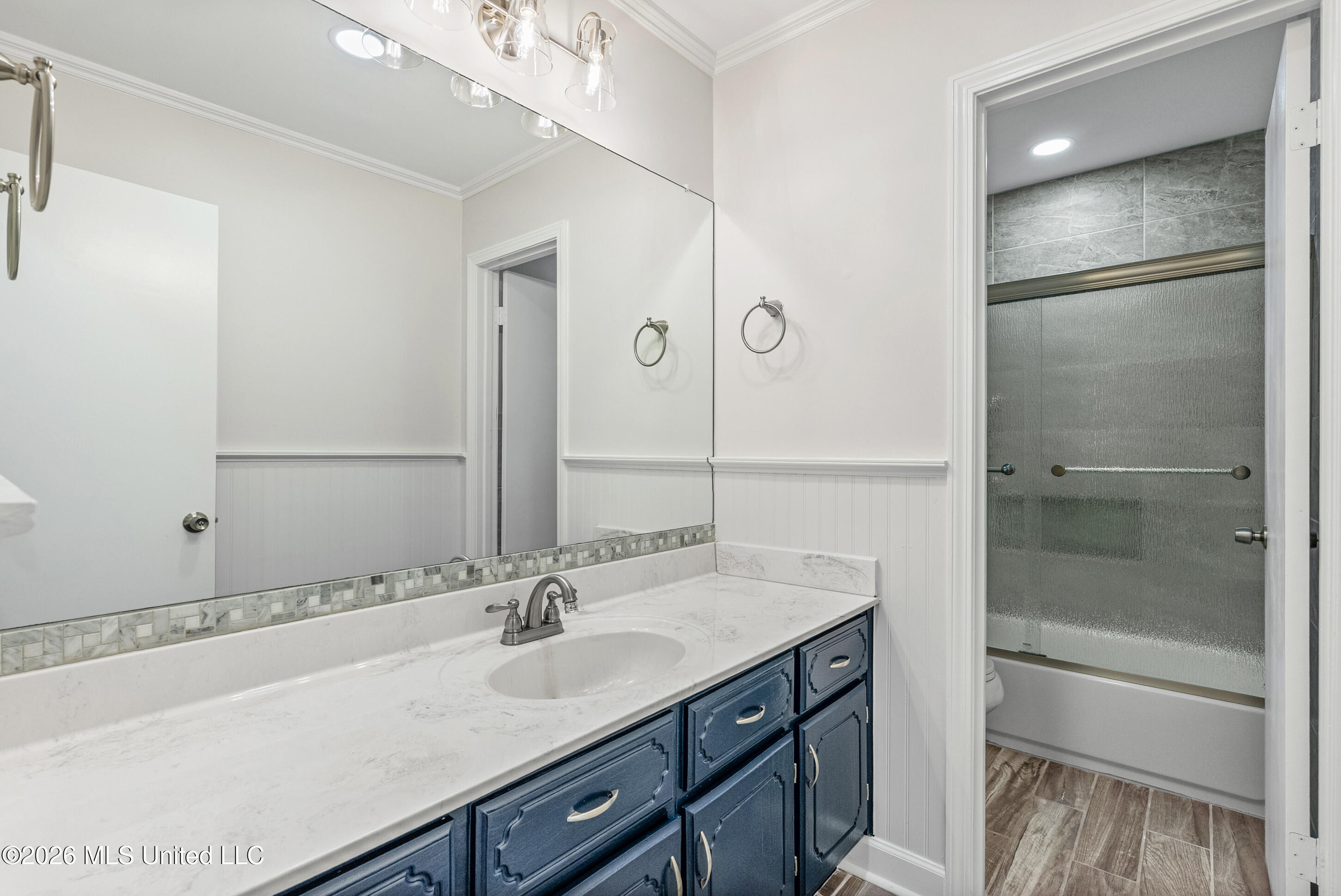 8811 Cypress Cove Property Photo 20