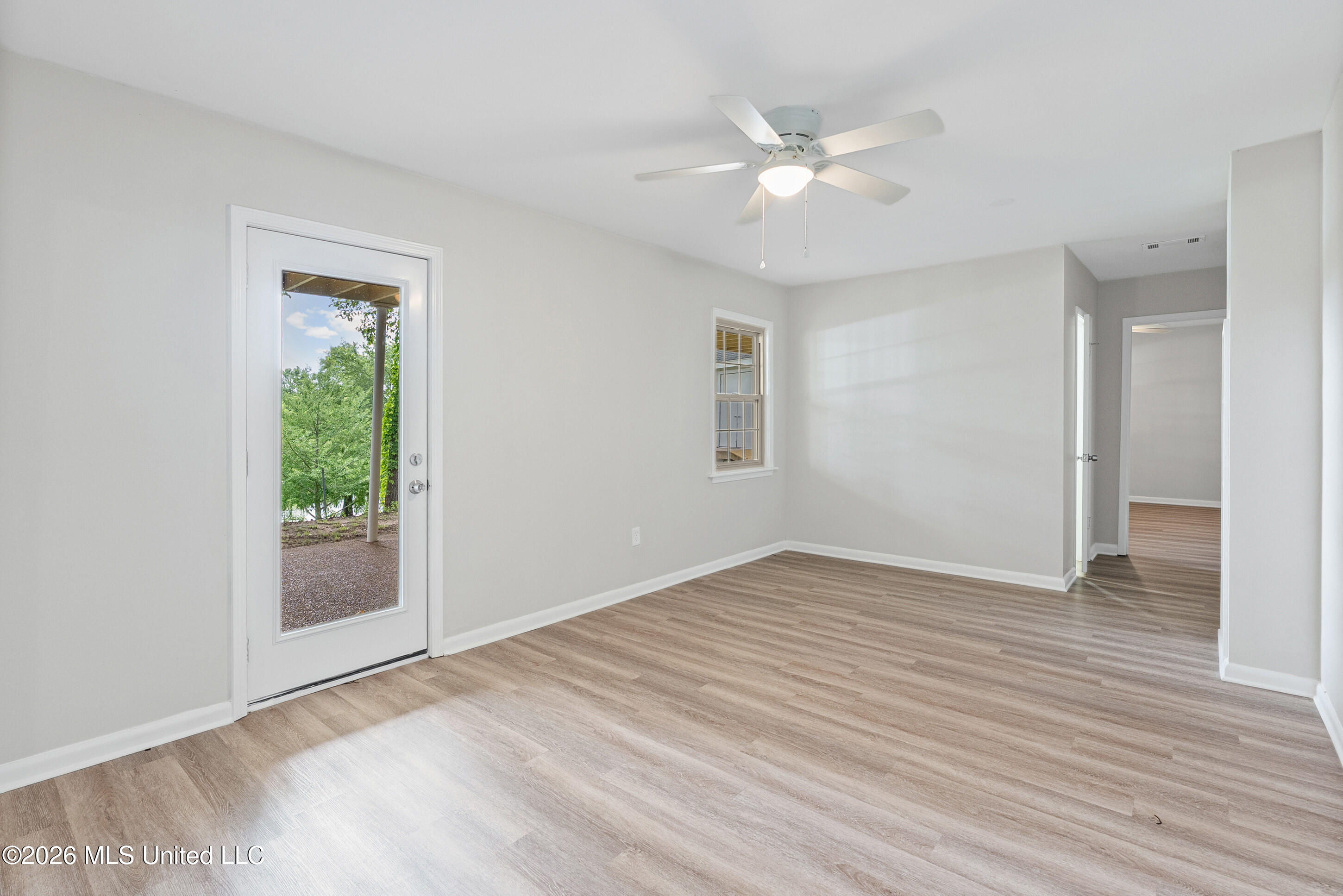 8811 Cypress Cove Property Photo 27